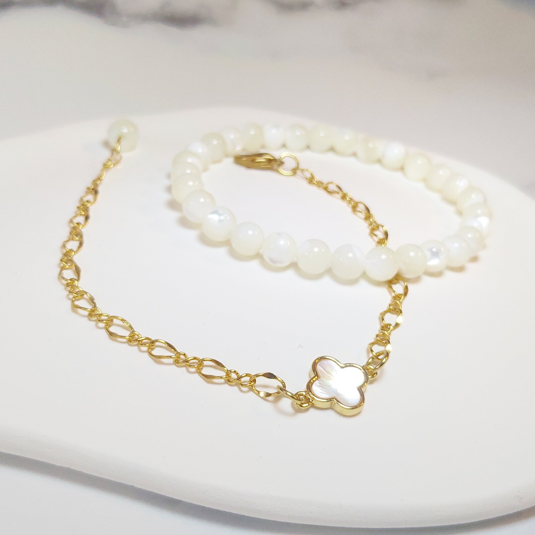 【幸運相伴手鍊 雙鍊設計】經典四葉幸運草珍珠母貝