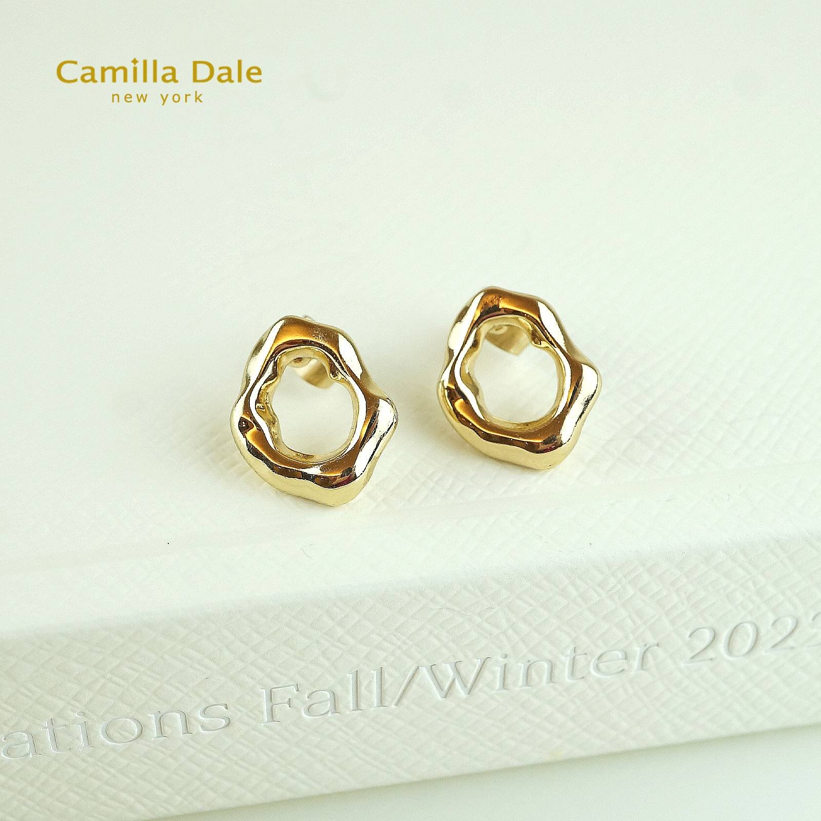 Camilla Dale Horley不規則造型金色耳環