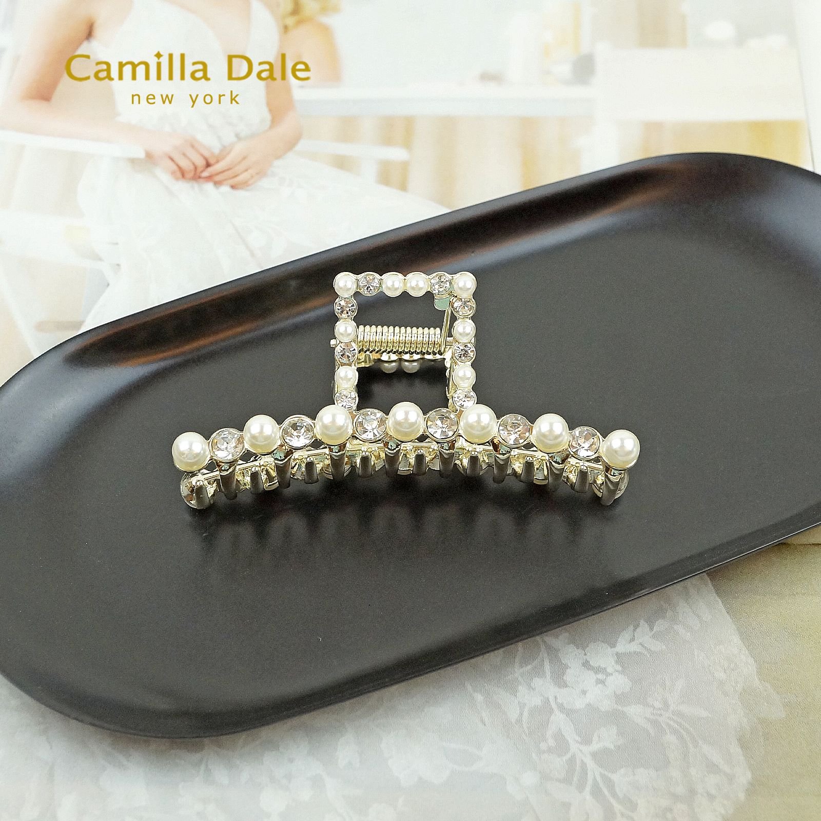 Camilla Dale 韓時尚 簡約水鑽珍珠鯊魚髮夾