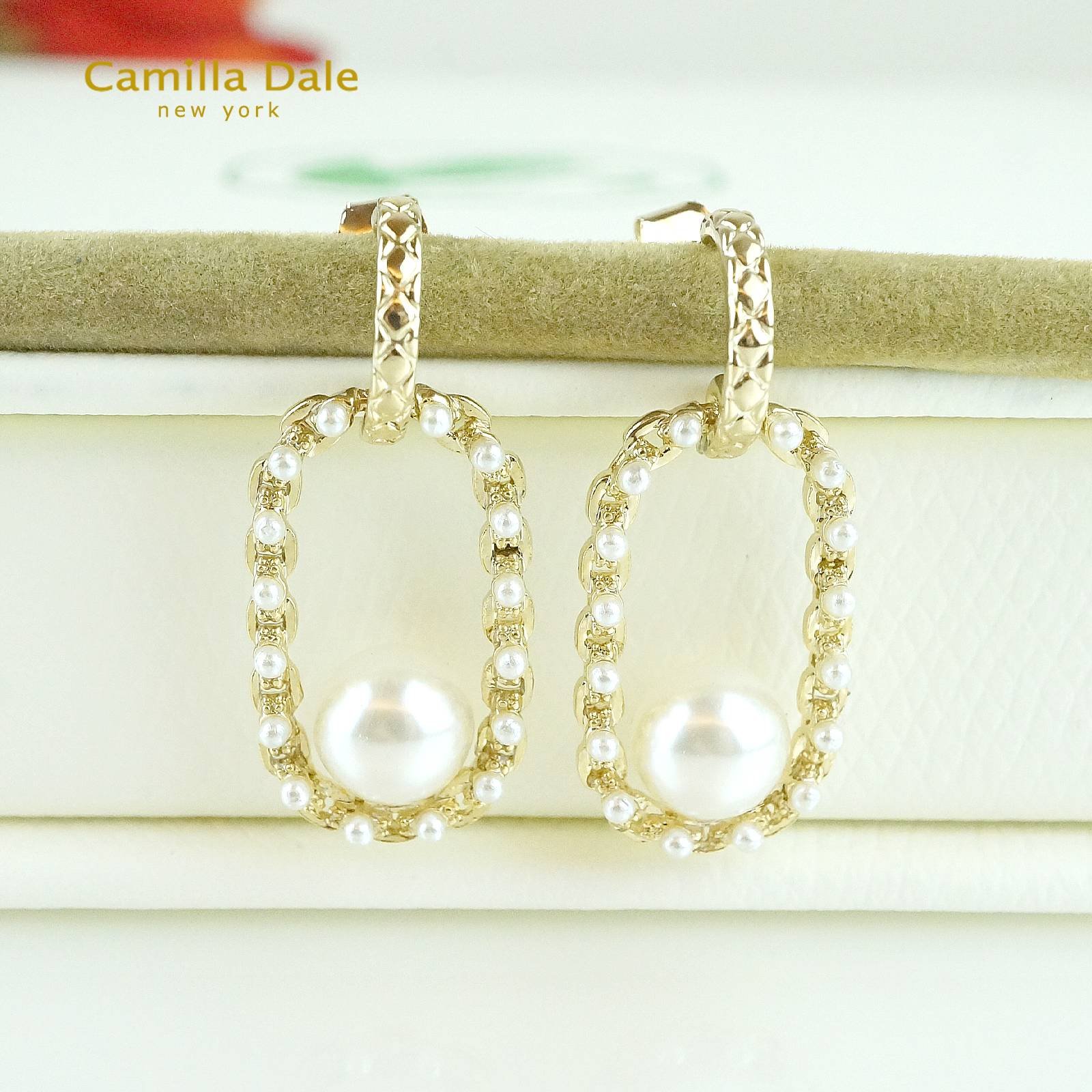 Camilla Dale 小香風珍珠耳環