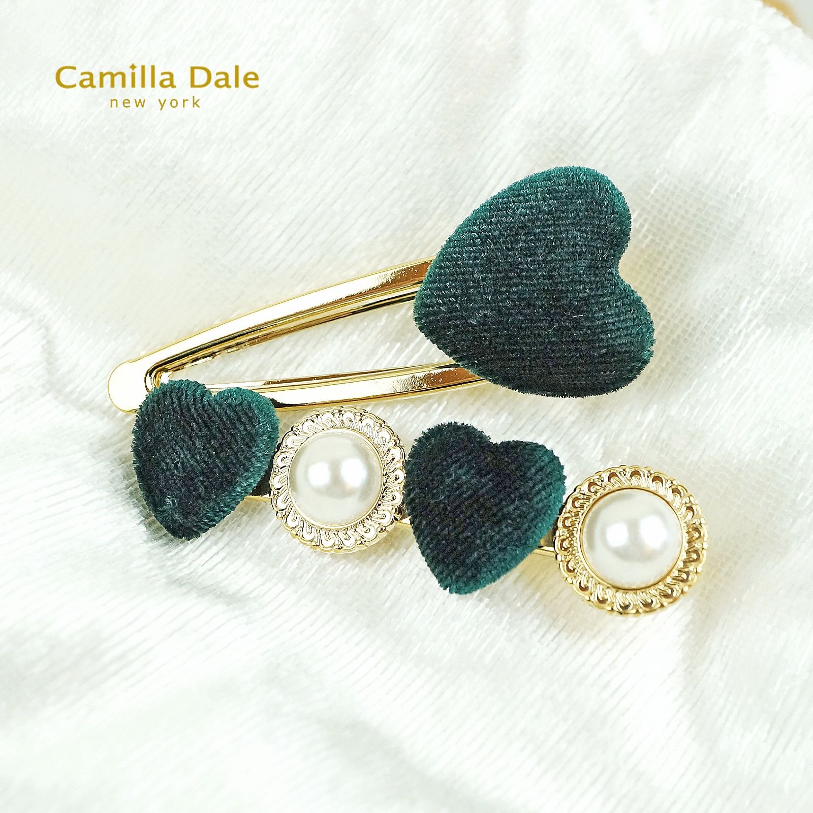 Camilla Dale 韓時尚 翡翠綠絨布愛心珍珠髮夾一對