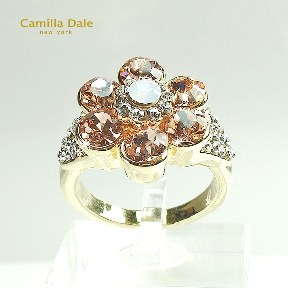 CamillaDale 六花瓣花朵水晶戒