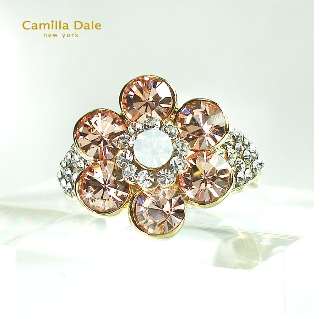 CamillaDale 六花瓣花朵水晶戒
