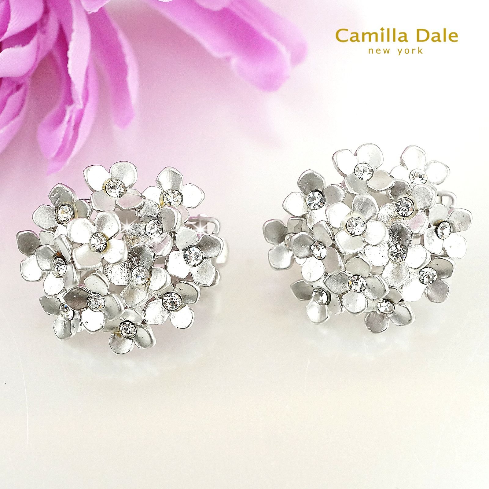 CamillaDale 霧銀金屬花叢耳環(夾式) 韓製