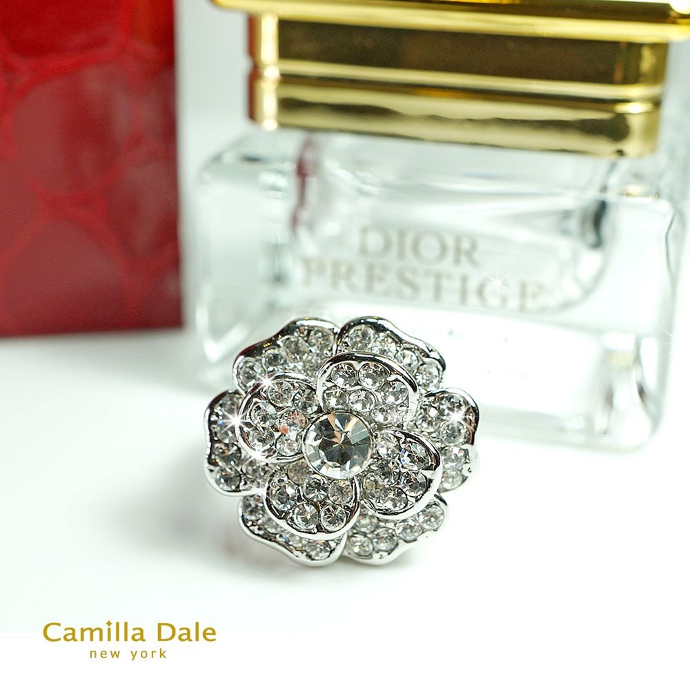 CamillaDale 山茶花水晶戒指(白)