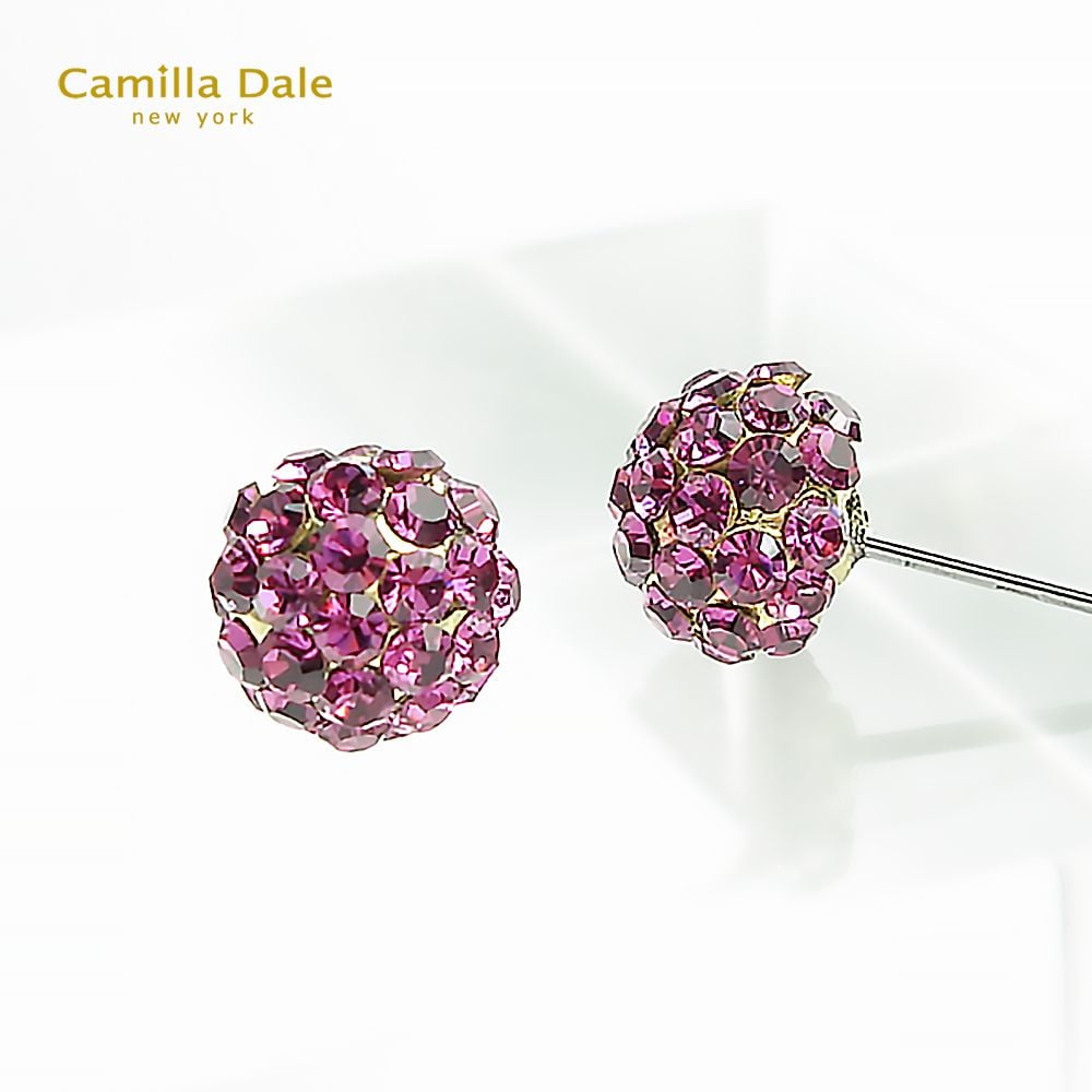 Camilla Dale 8mm扁圓繡花球水鑽耳環(海棠紅)