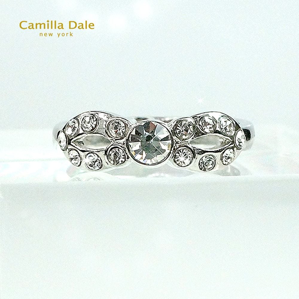 Camilla Dale 蝴蝶結水鑽戒指 韓製