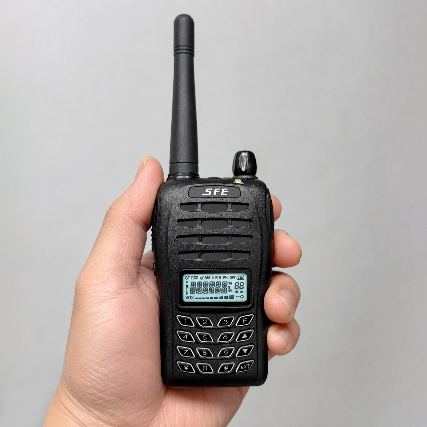 SFE S820K 專業小型無線電對講機