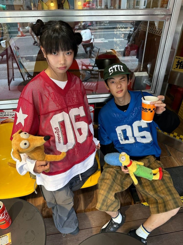 ♡韓國簍空字母球衣短袖♡