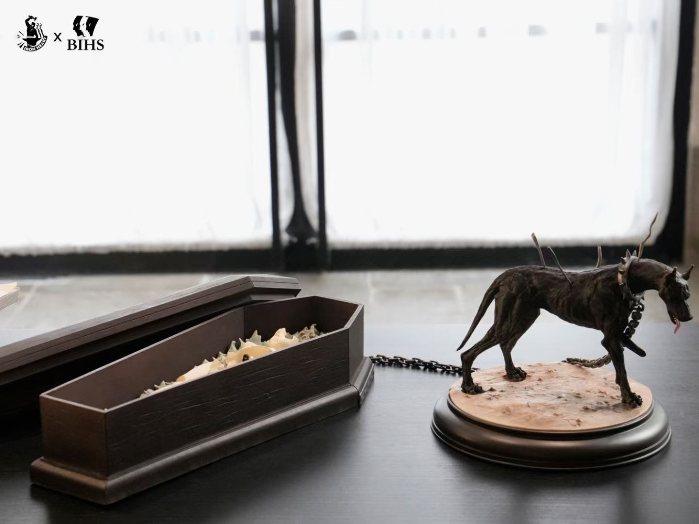 【烙印勇士】BIHS工作室-黑狗拉棺雕像