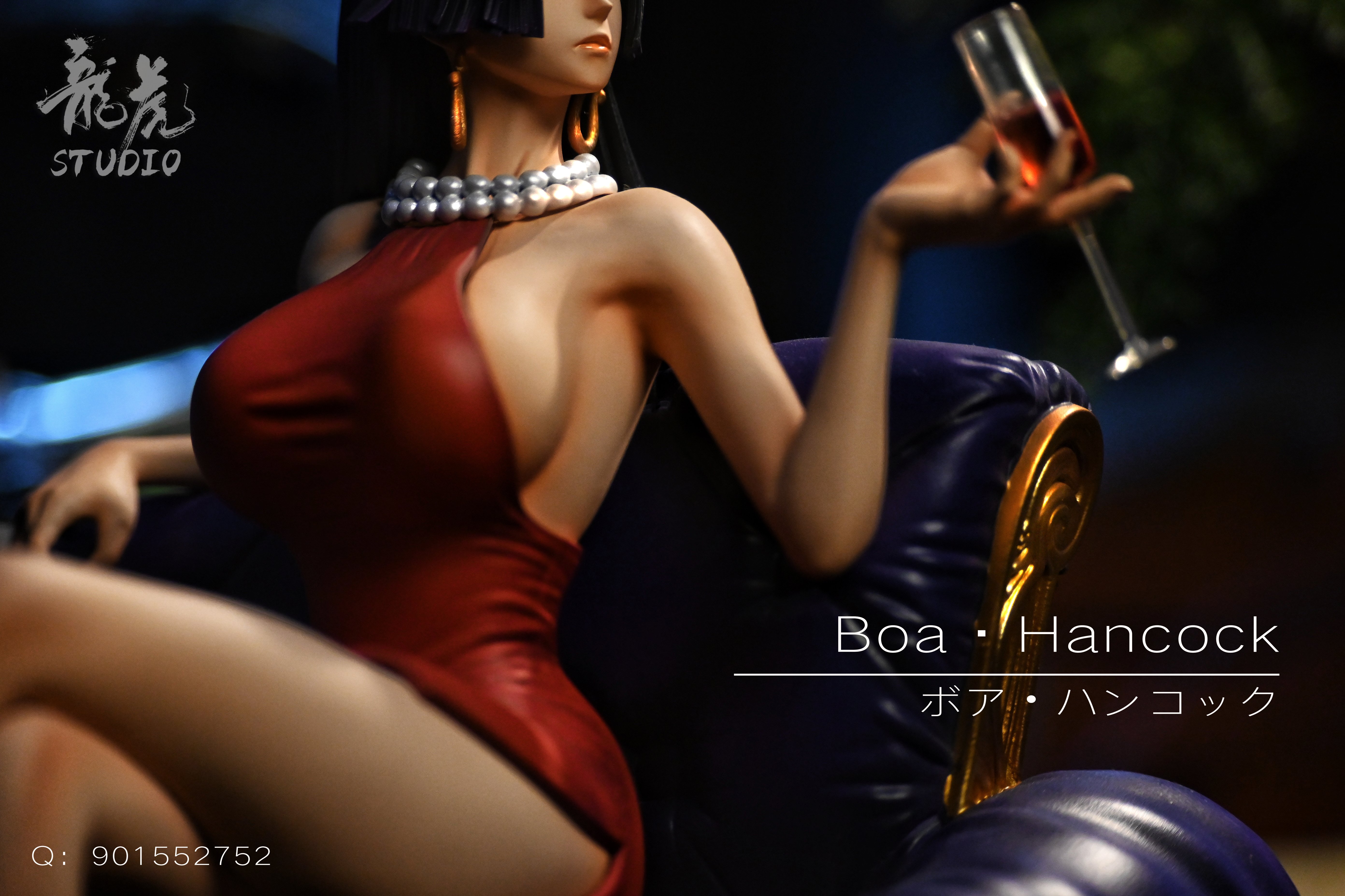 【海賊王】龍虎 Studio-女性沙發坐姿扉頁 海賊女帝 波雅漢庫克