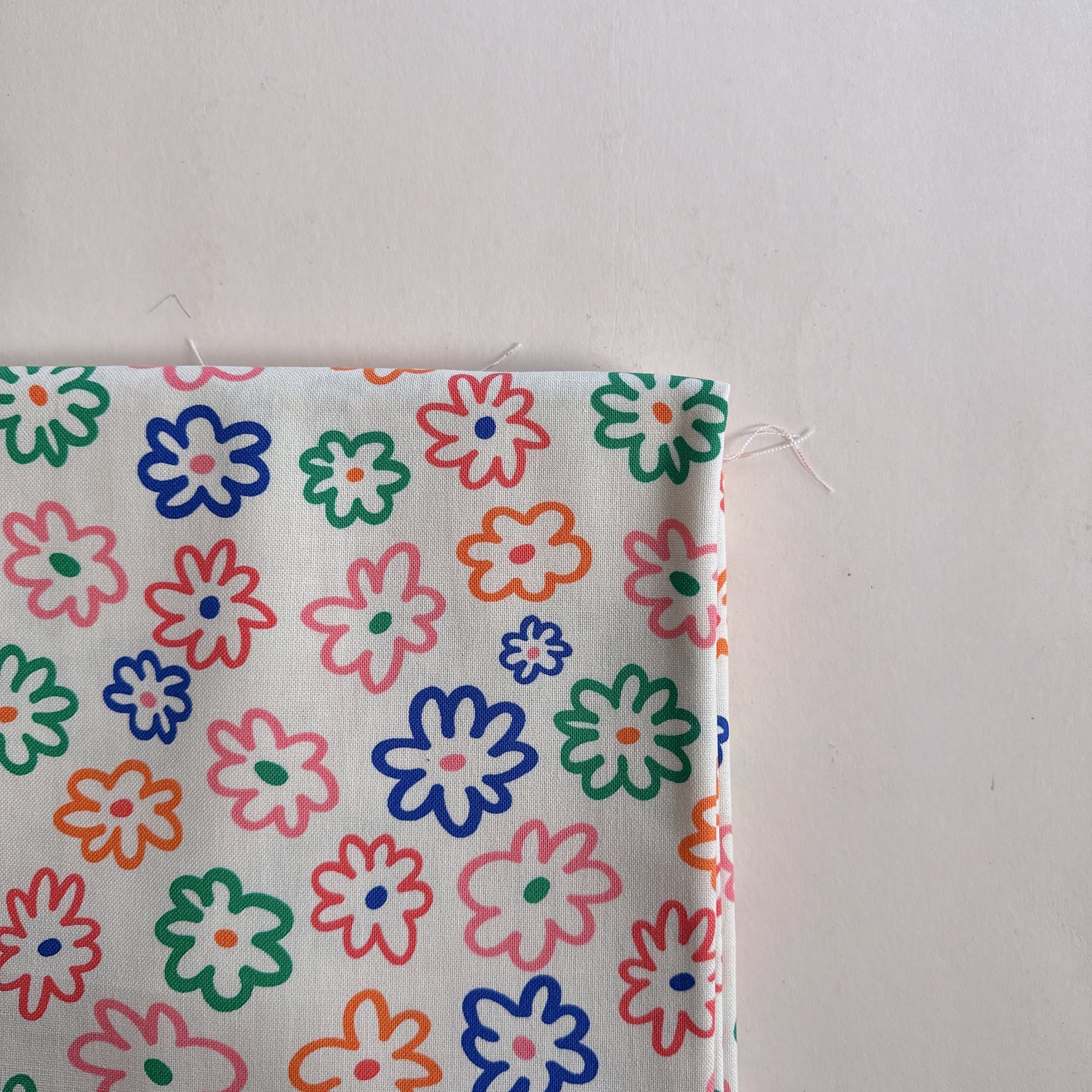 【 選布 】彩色花朵- 帆布材質