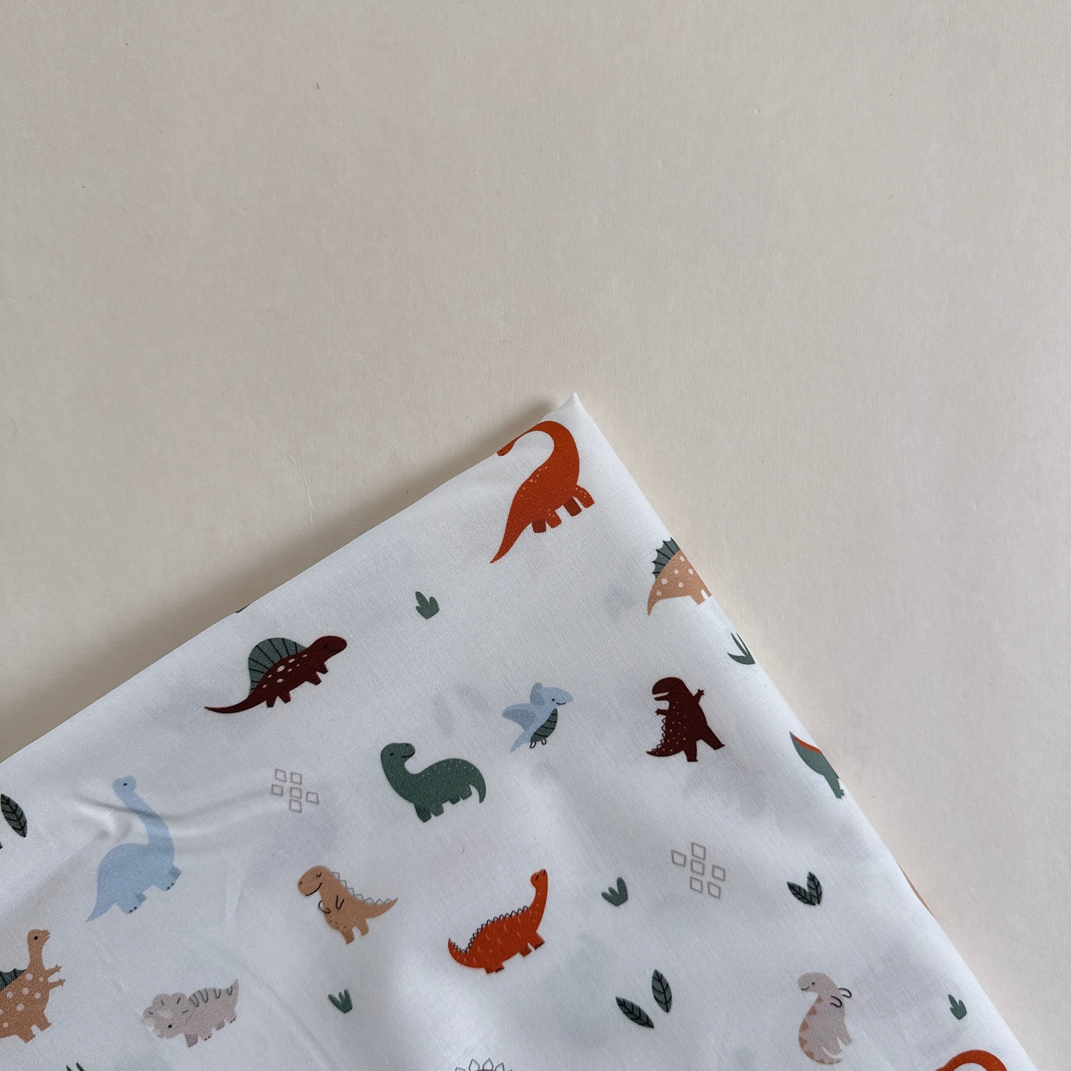 【 選布 】彩色恐龍