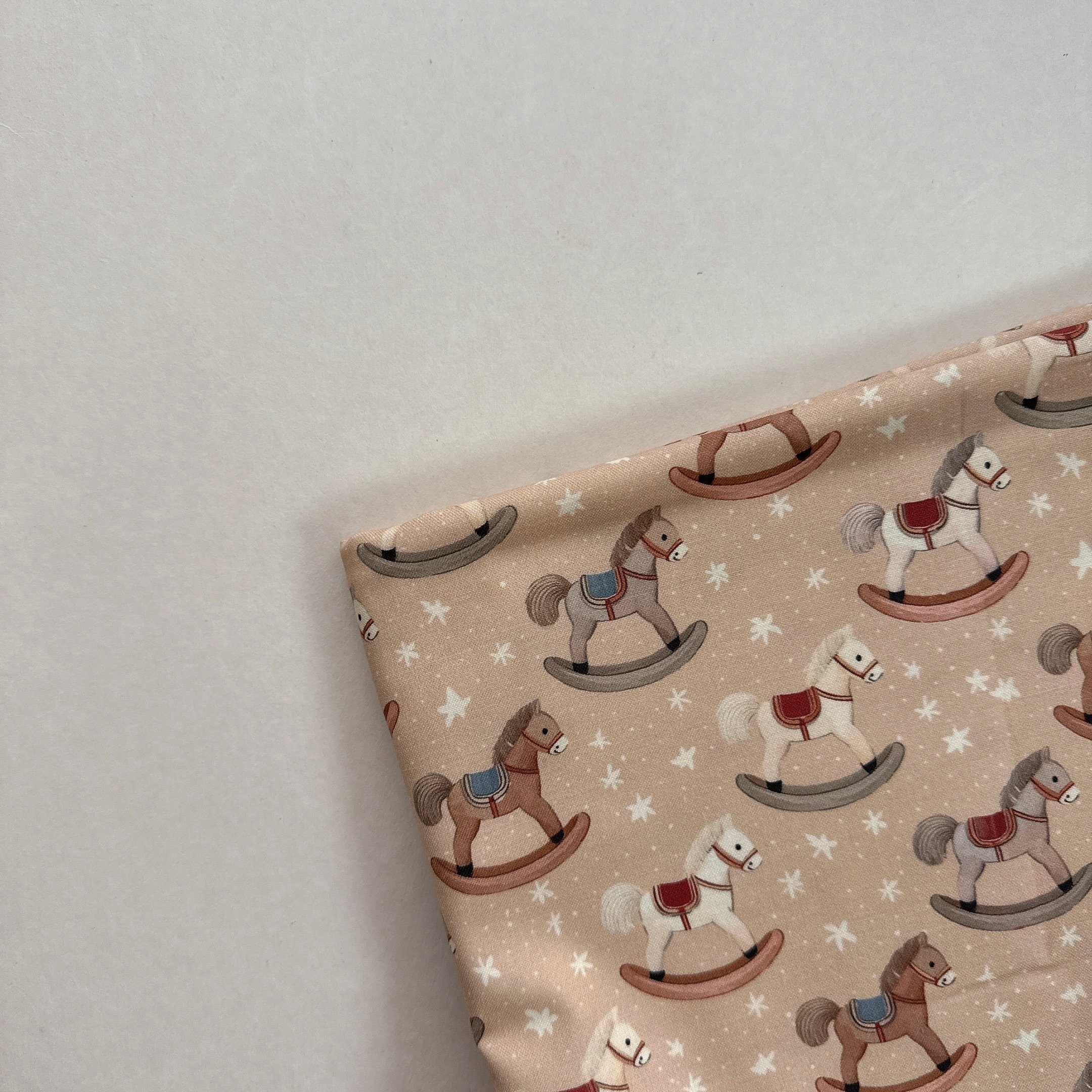 【 選布 】復古搖搖馬 41