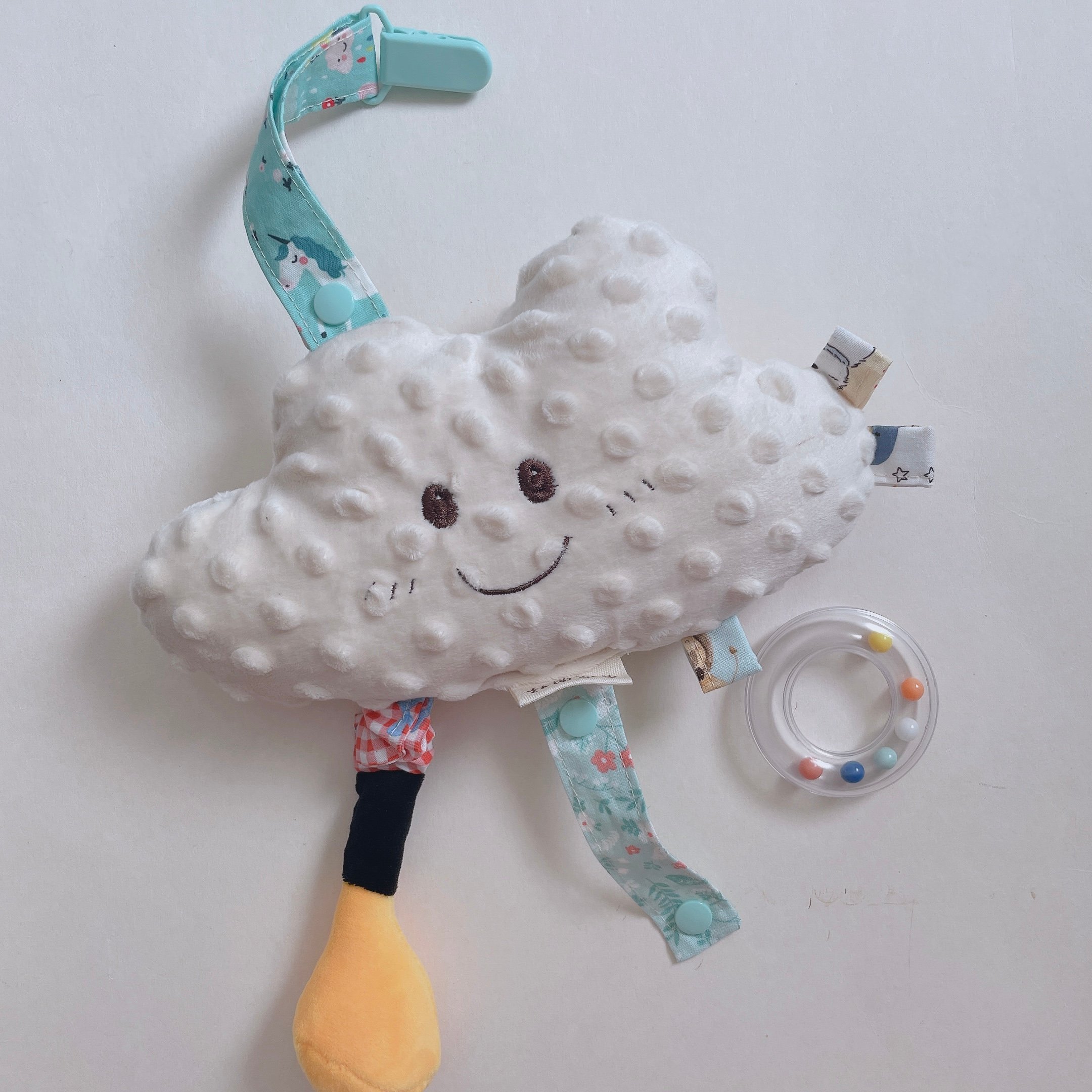 【 現貨 】乘著雲朵來 - 拉拉腳腳款