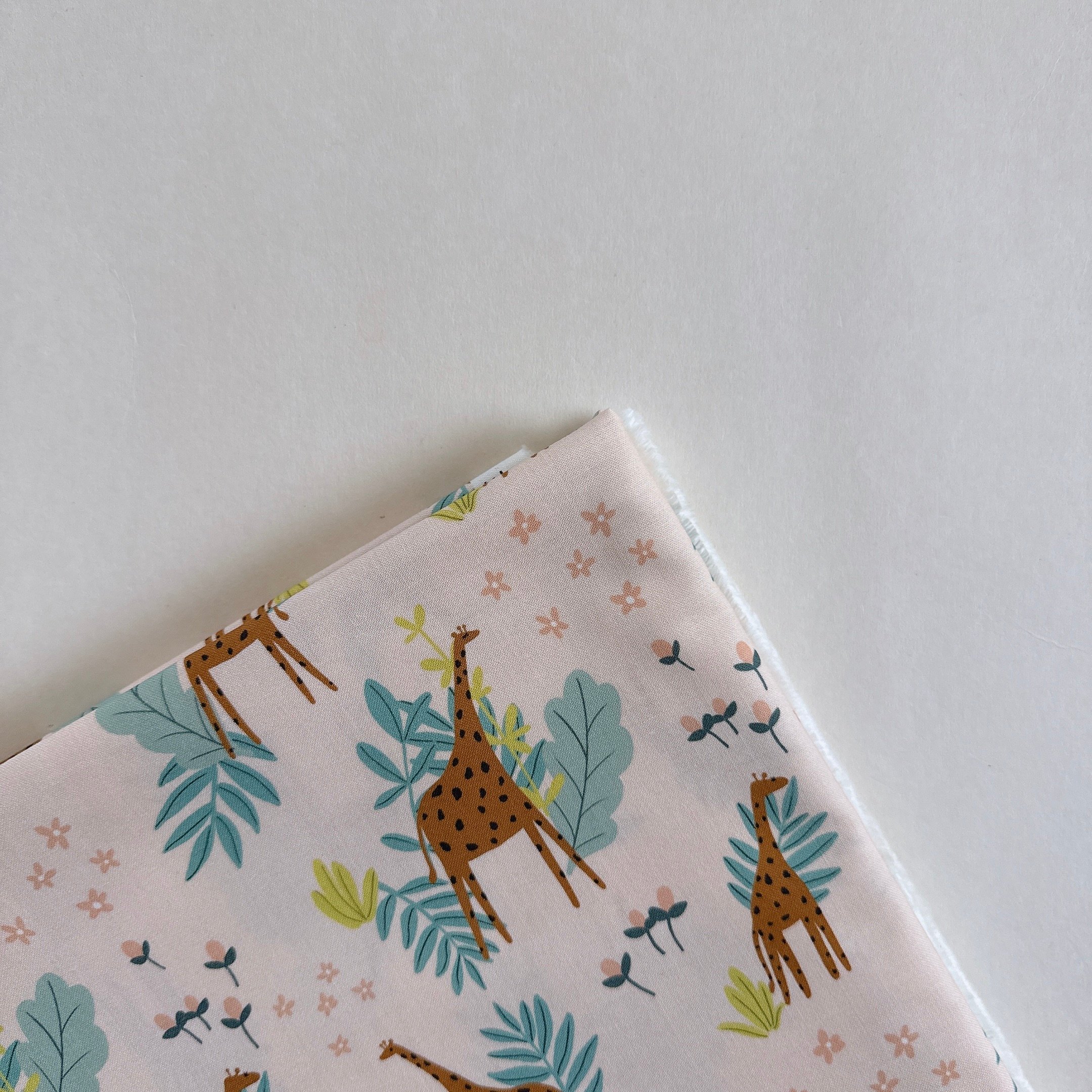 【 選布 】長頸鹿