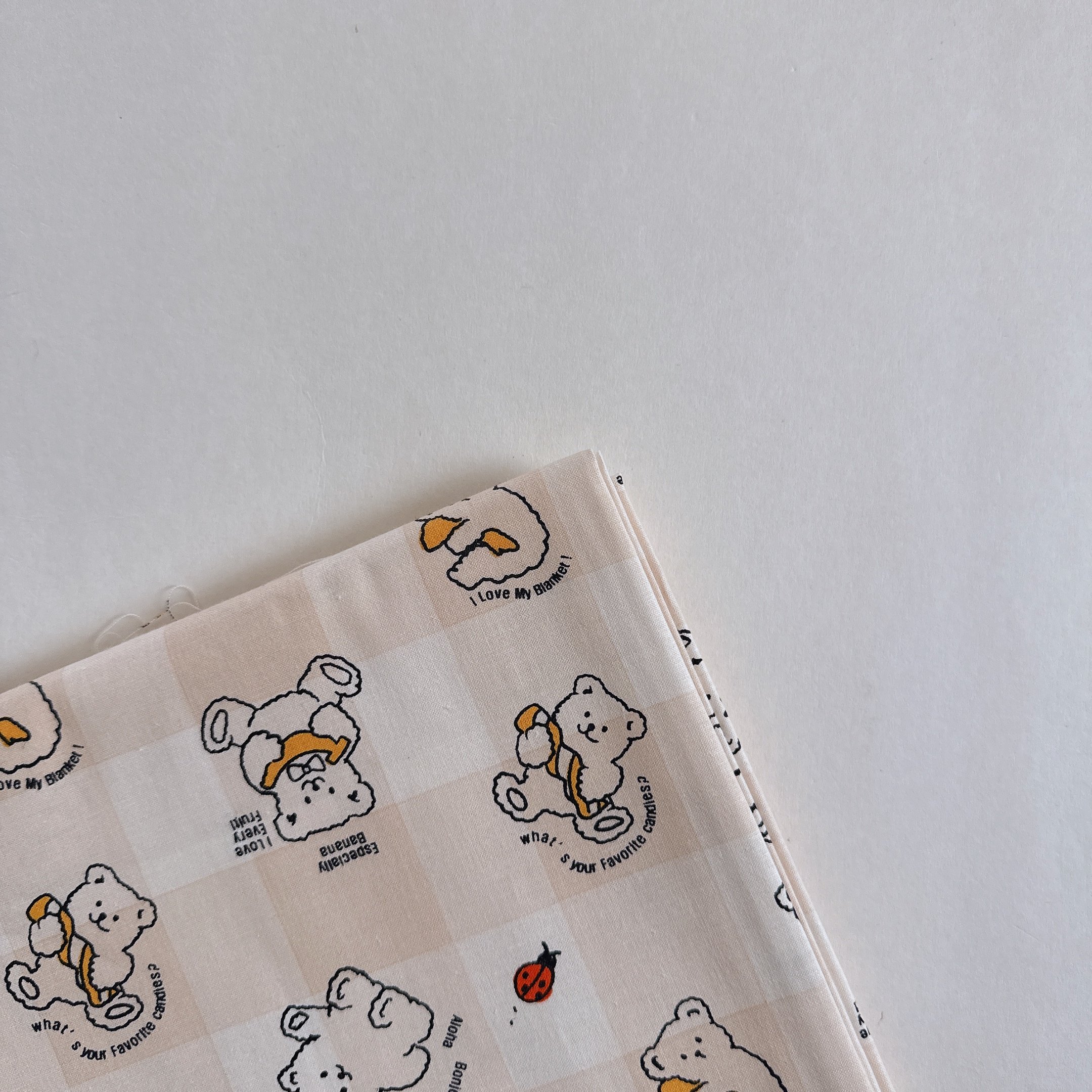 【 選布 】格子香蕉熊