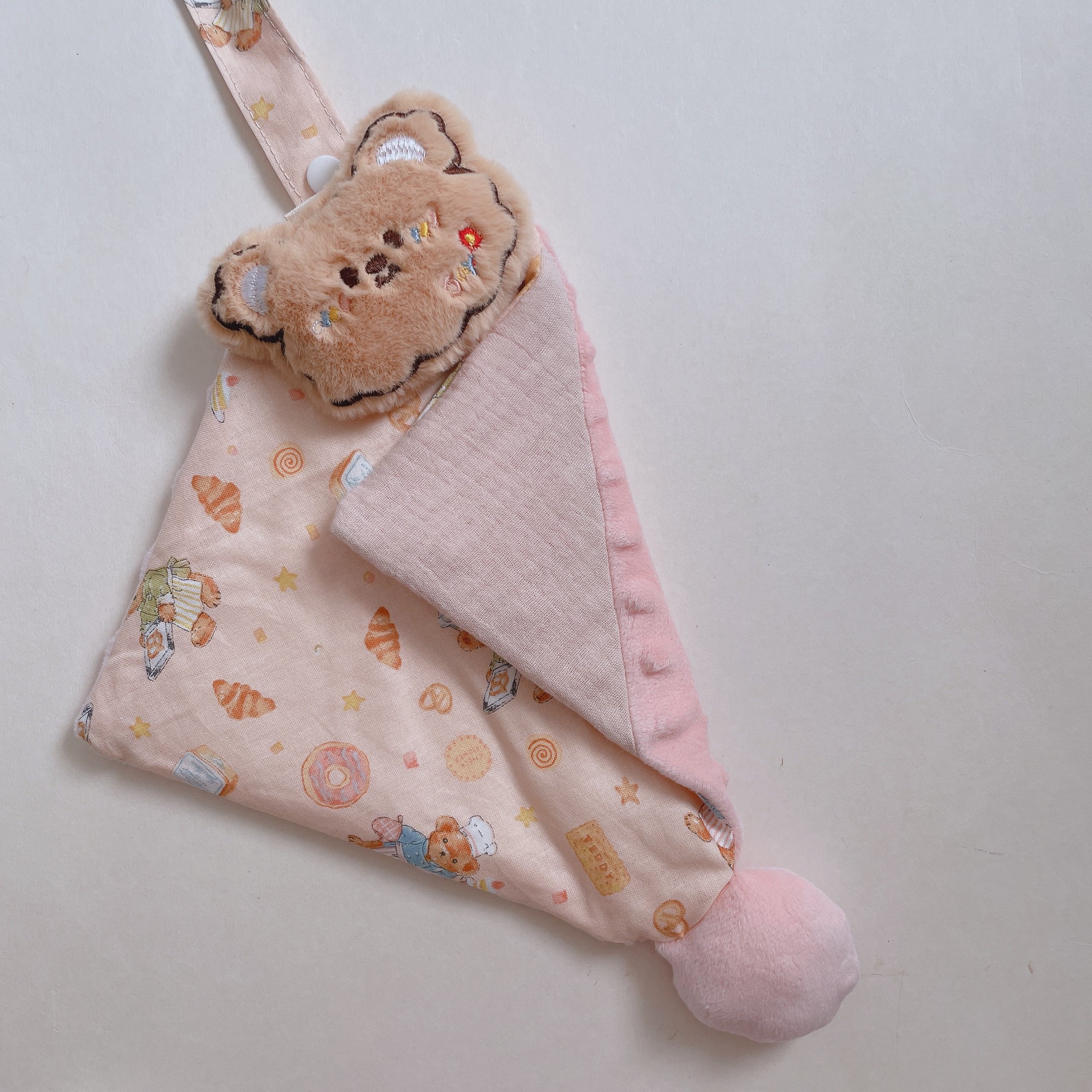 【 現貨 】娃娃安撫巾（啾啾球款）