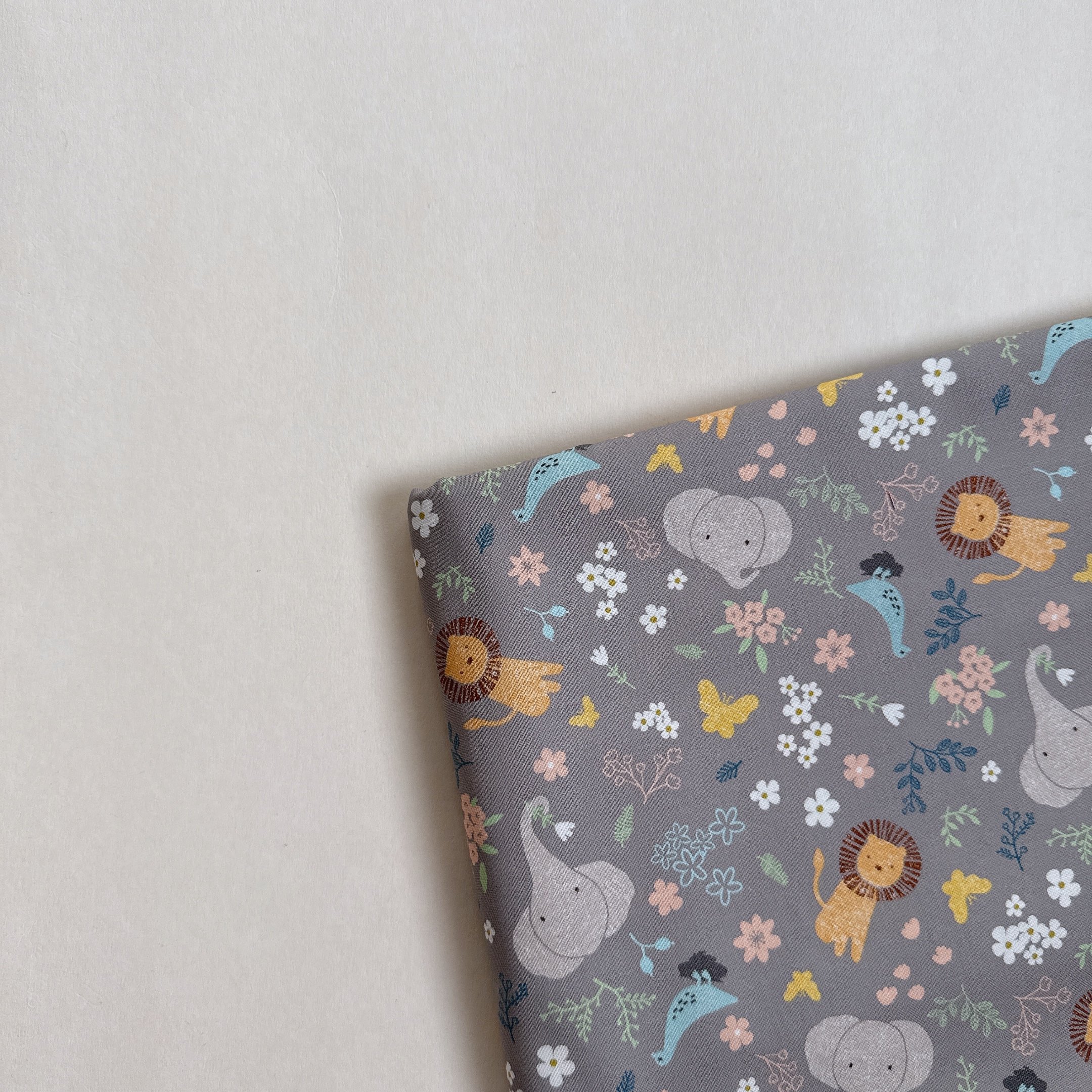 【 選布 】灰色大象 33