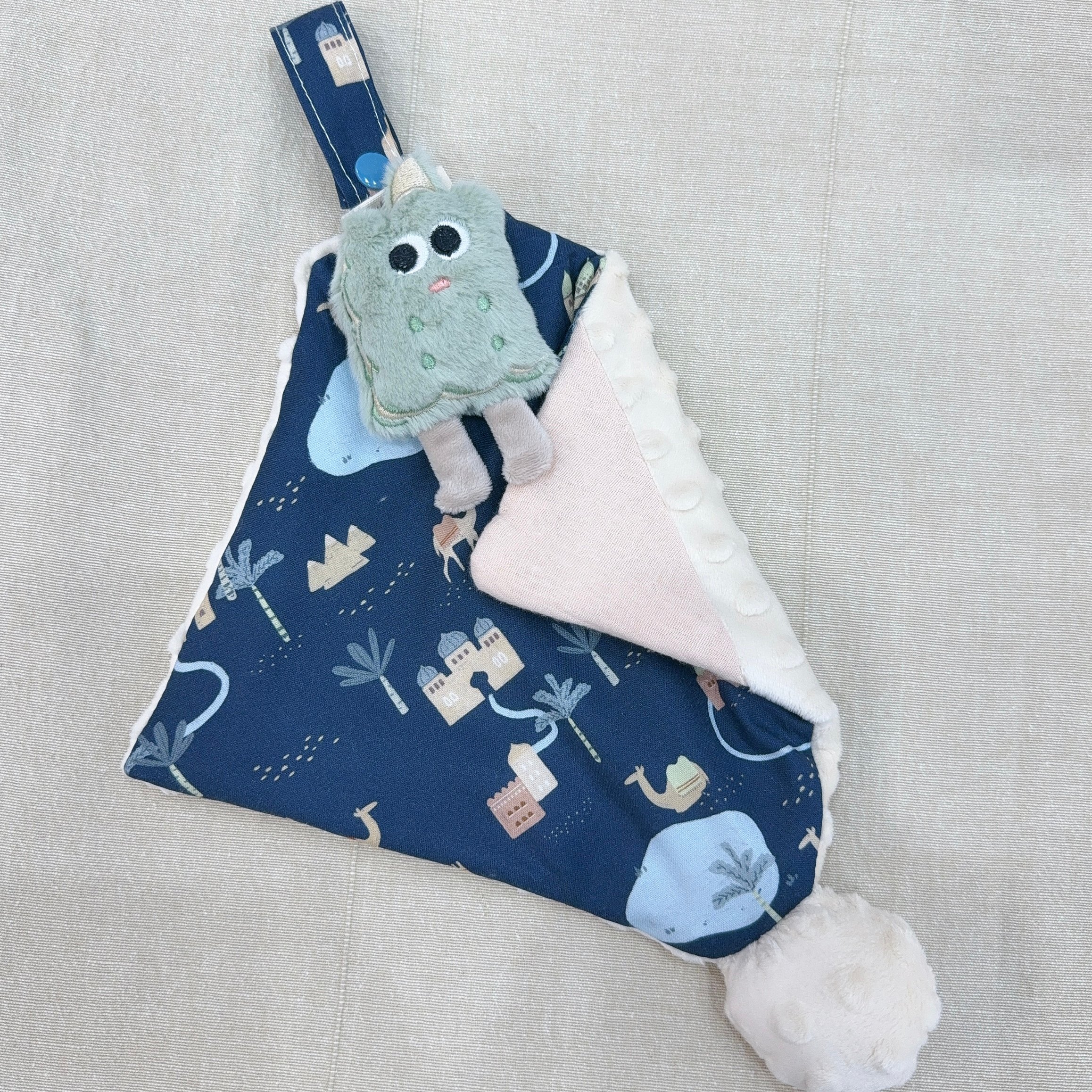 【 現貨 】娃娃安撫巾（啾啾球款）