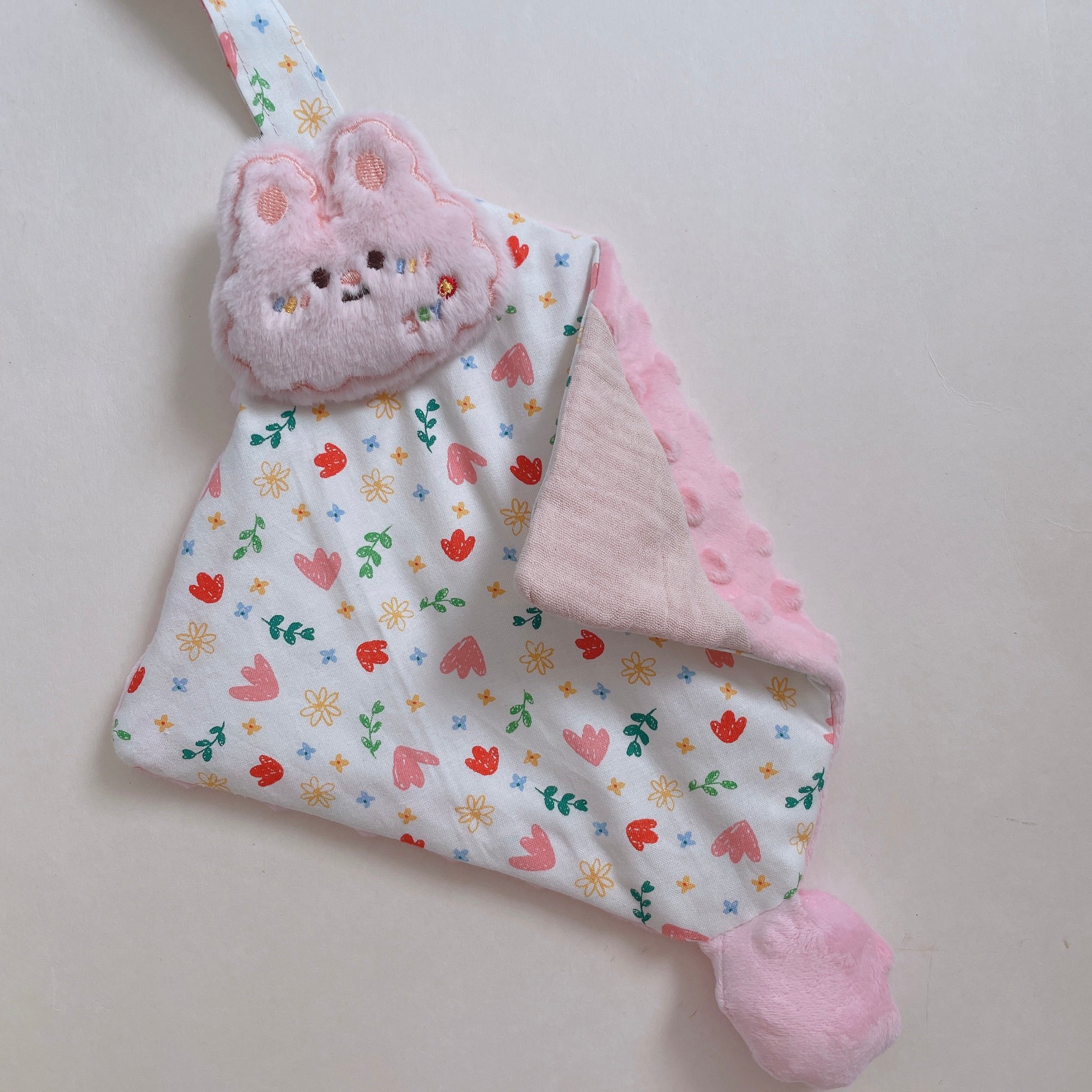 【 現貨 】娃娃安撫巾（啾啾球款）