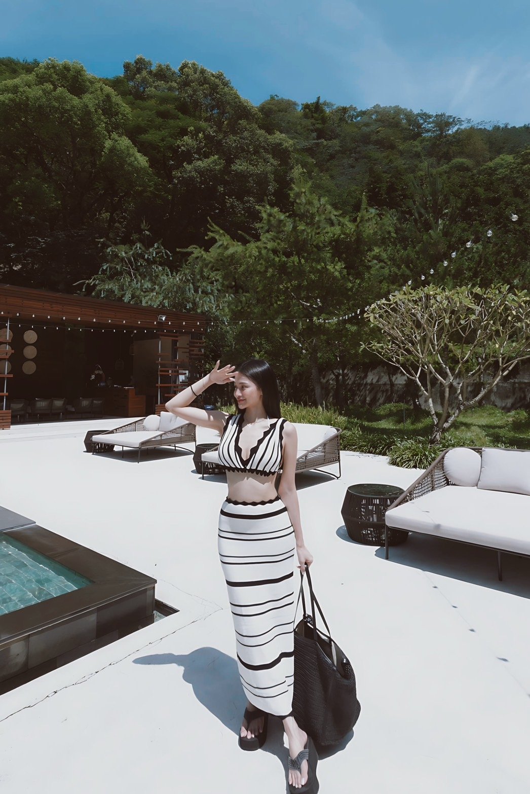 渡假首選流蘇條紋針織套裝