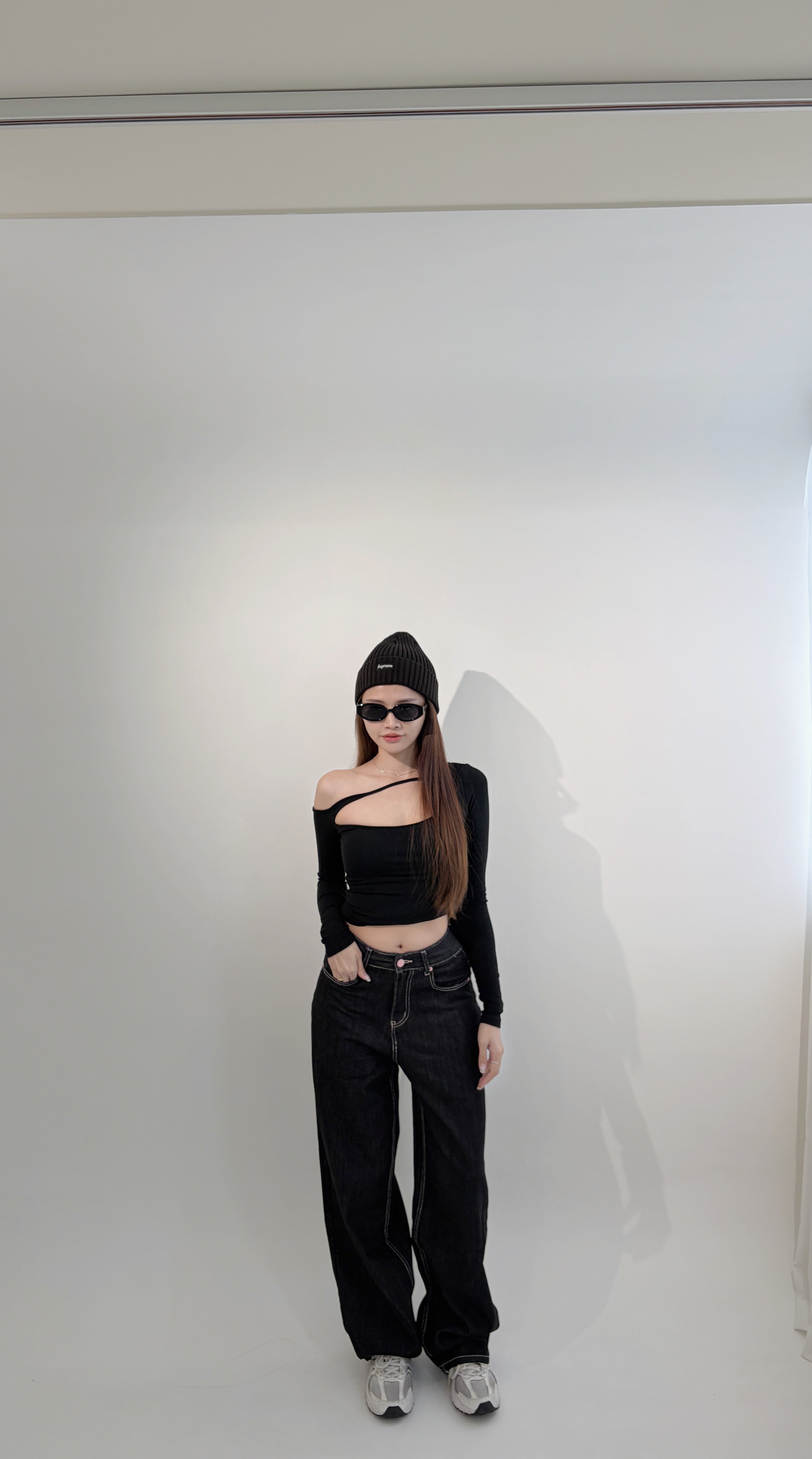 Xmas本期必收斜肩簍空Bratop 黑