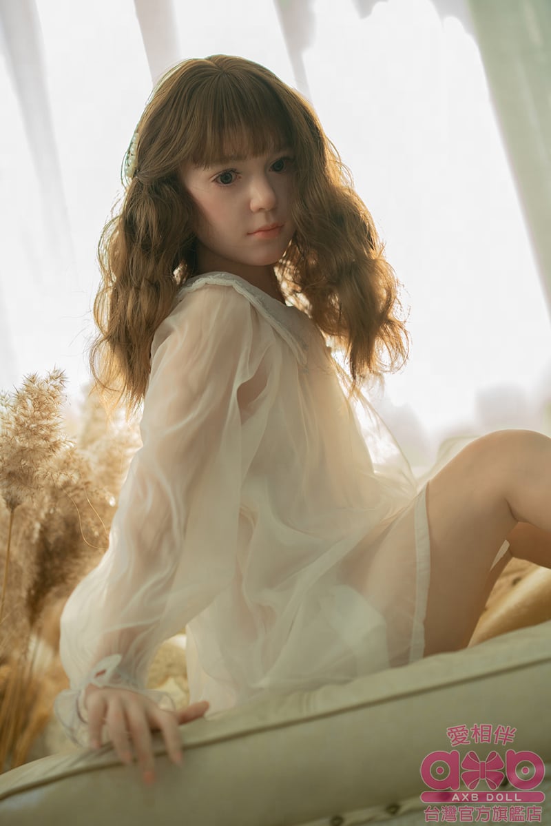 愛相伴 AXB DOLL 142cm+G50頭 精品系列 愛相伴鉑金矽膠娃娃 全實體娃娃 性愛娃娃 擬真娃娃 真人娃娃 情趣用品 非充氣娃娃