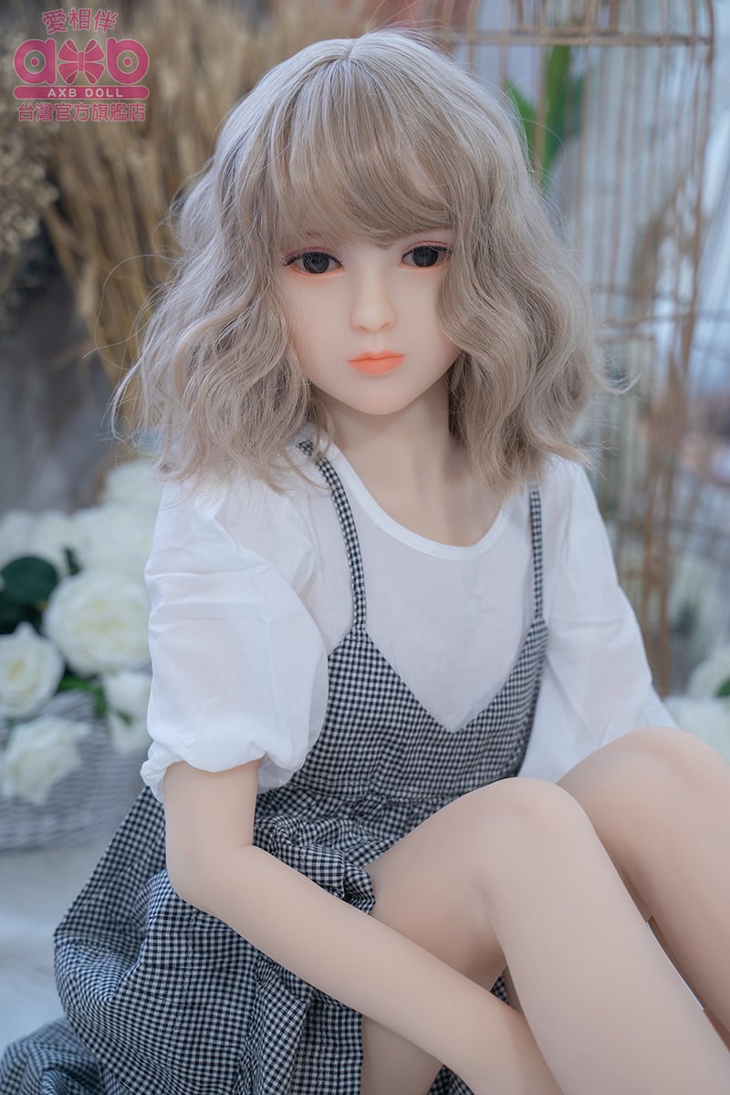 愛相伴 AXB DOLL 140cm平胸+A81頭 愛相伴TPE娃娃 全實體娃娃 性愛娃娃 擬真娃娃 真人娃娃 情趣用品 非充氣娃娃