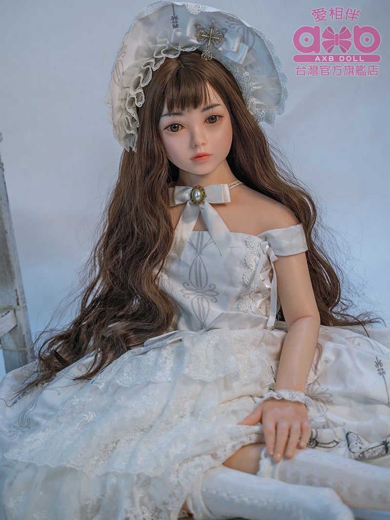 愛相伴 AXB DOLL 100cm+GE26-1頭 愛相伴鉑金矽膠娃娃 全實體娃娃 性愛娃娃 擬真娃娃 真人娃娃 情趣用品 非充氣娃娃