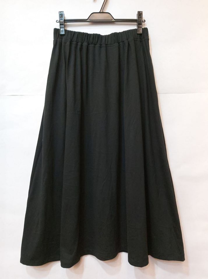 SEDA 中.大.超大尺碼針織素面A裙