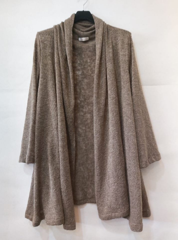 SEDA~大尺碼胖瘦皆可穿針織外套