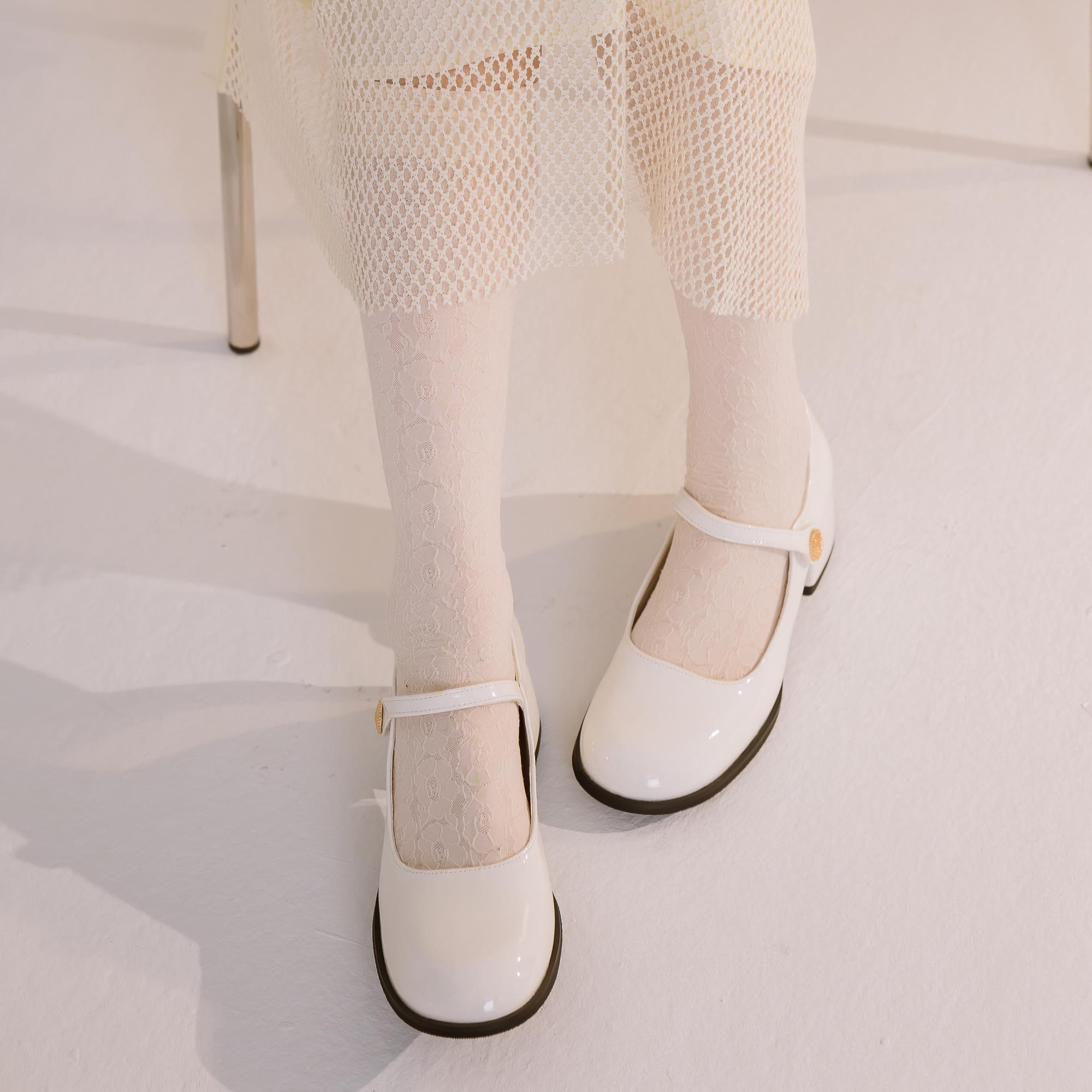 漆皮圓頭娃娃瑪莉珍跟鞋