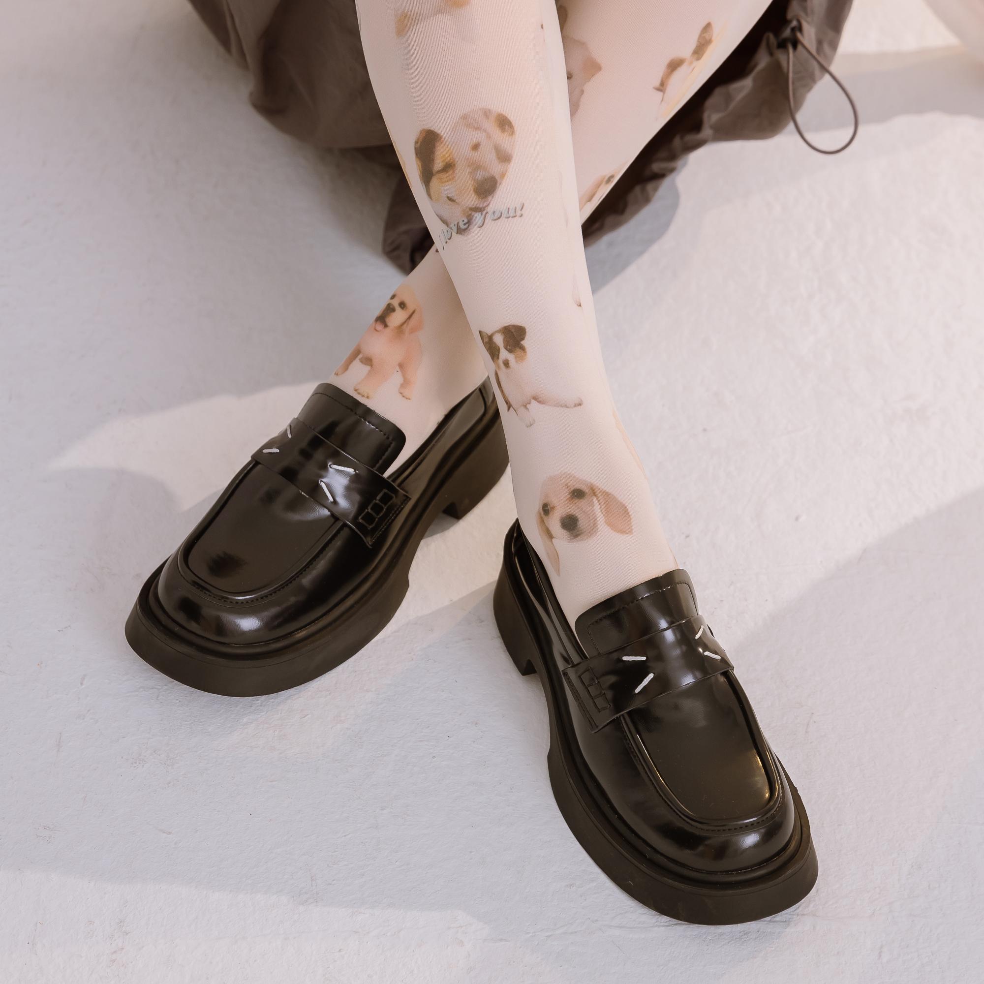 縫線貓咪寬版厚底樂福鞋