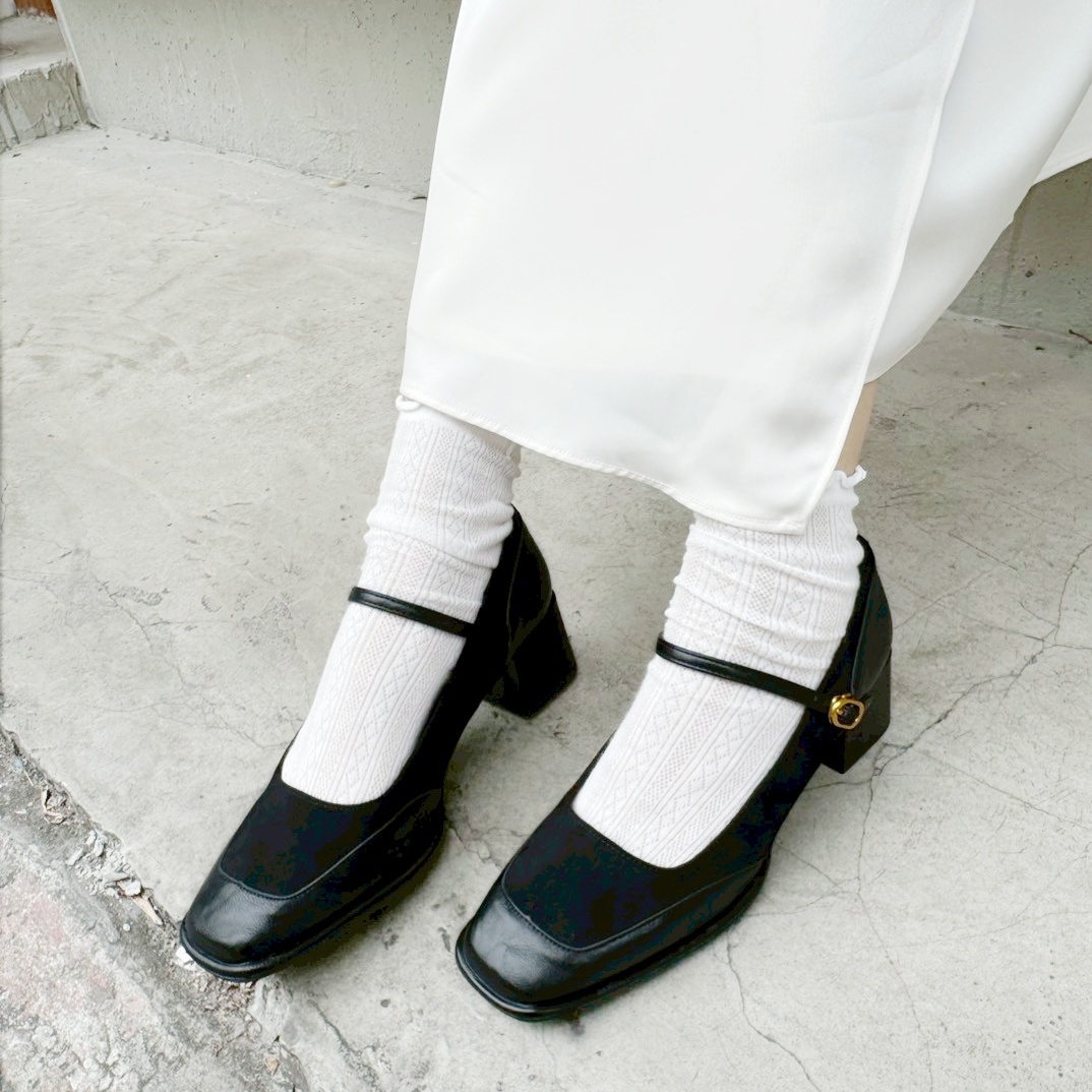 方頭絨布拼接瑪莉珍粗跟鞋