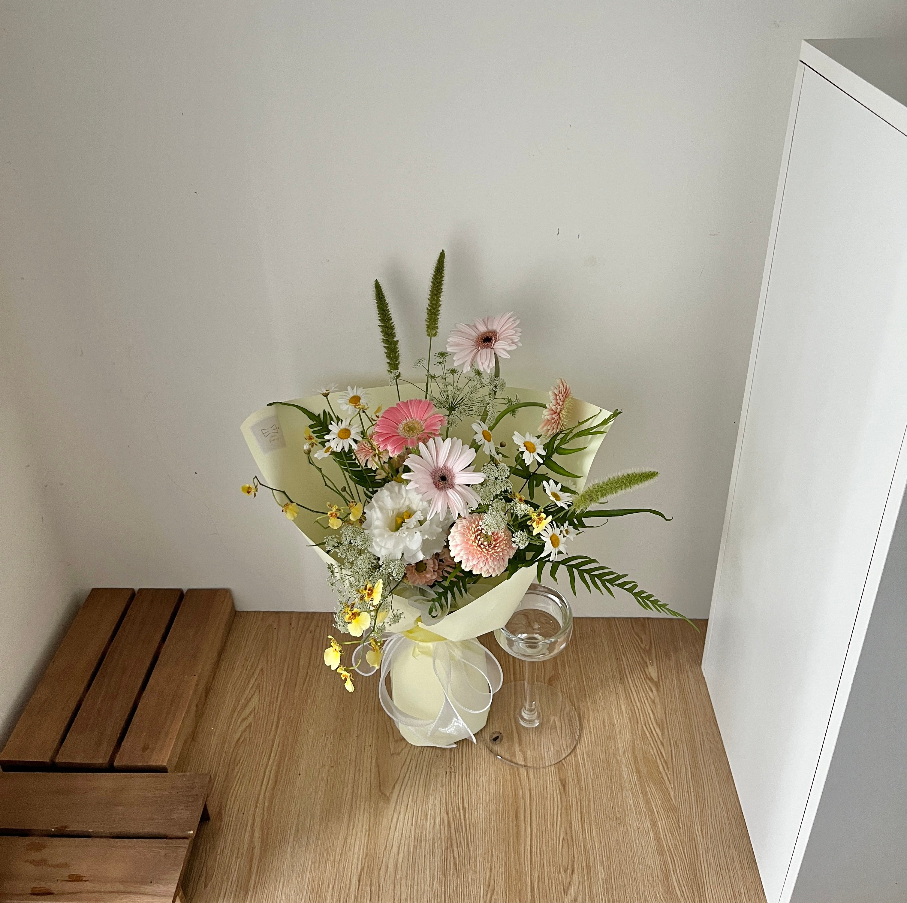 Sunshine For You 微風花園非洲菊客製花束 Customized Bouquet