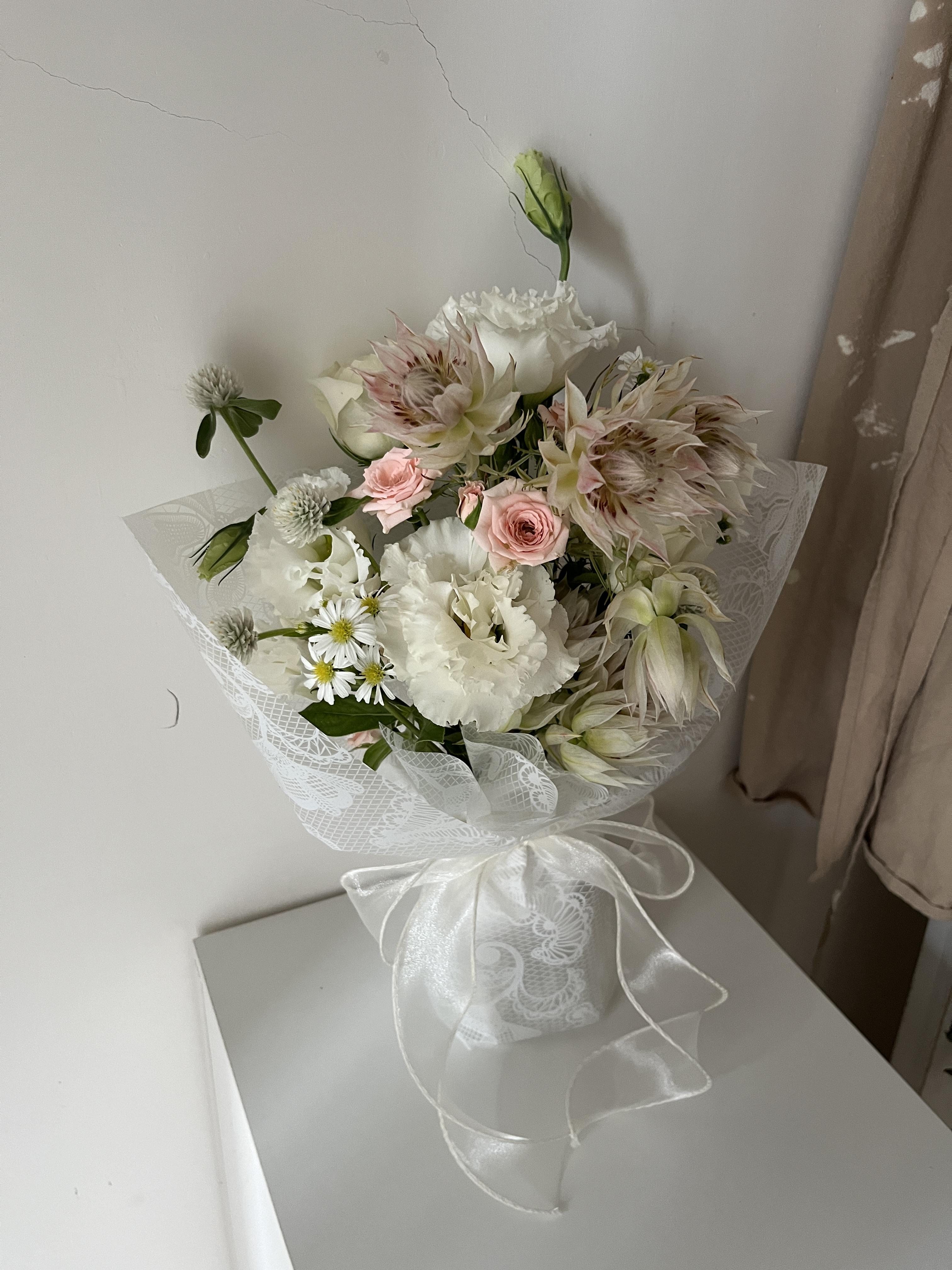 新娘花結婚登記花束 Blushing Bride Bouquet