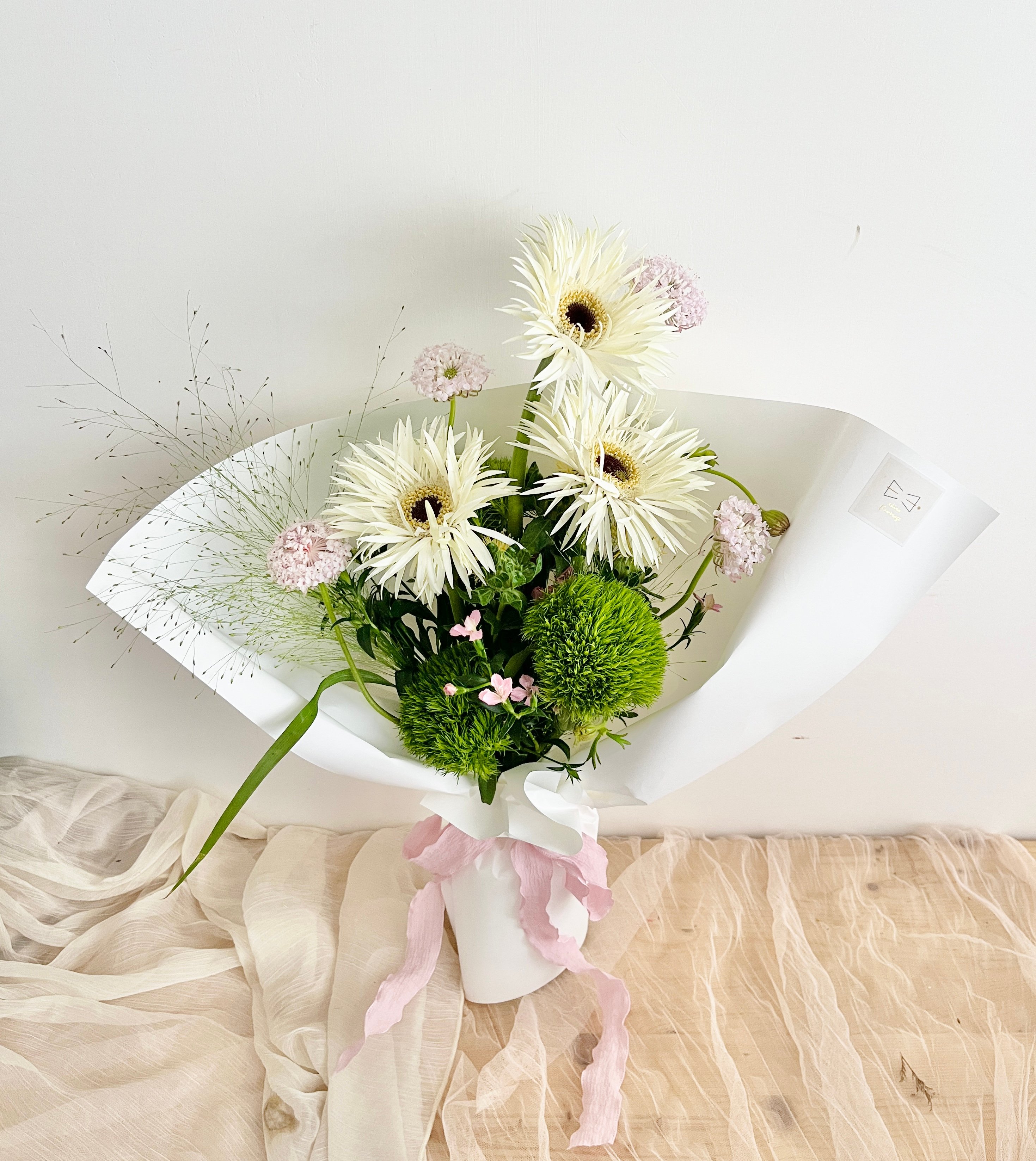 羽毛太陽自然客製花束 Customized Bouquet