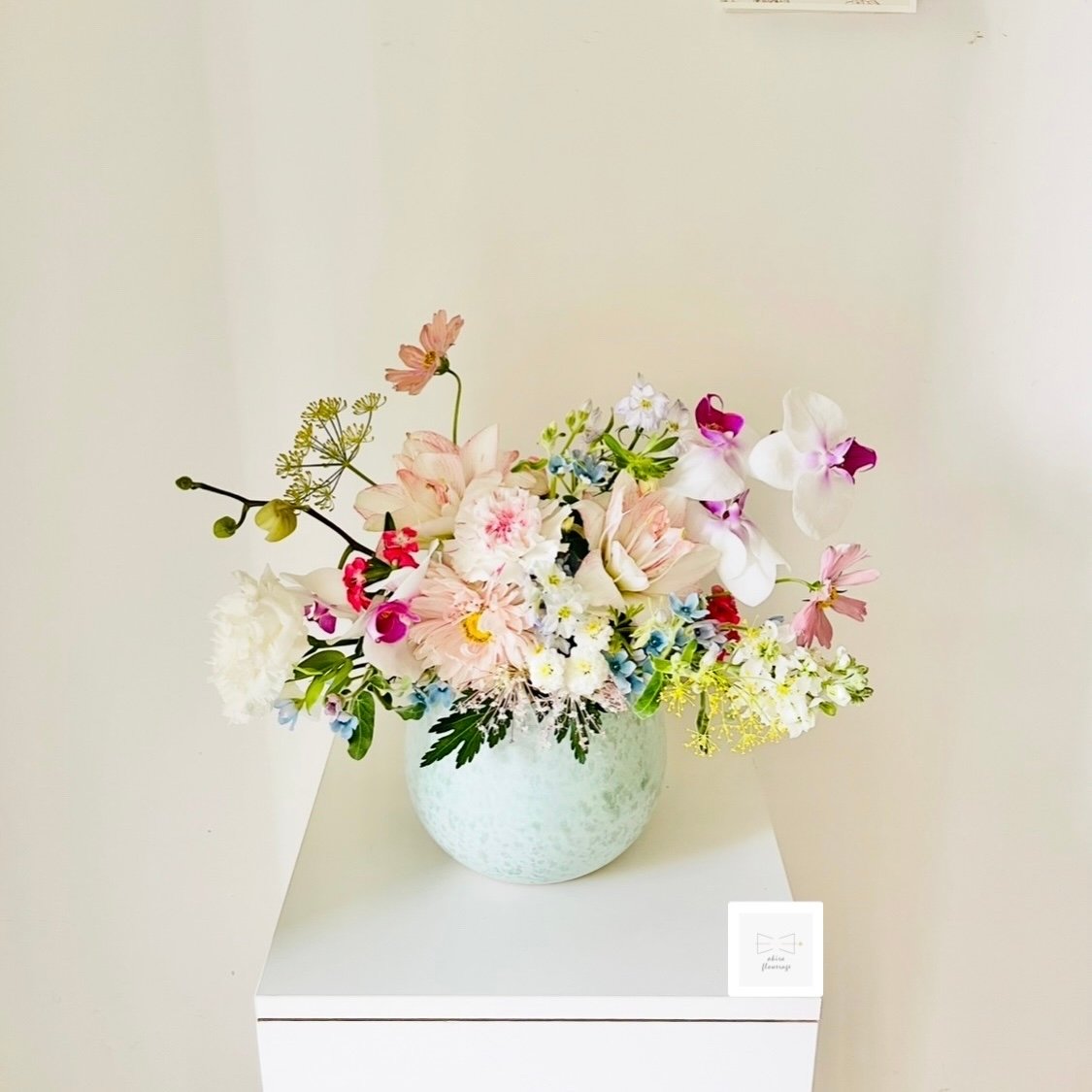 春綠彩虹盆花 Spring Rainbow Centerpiece