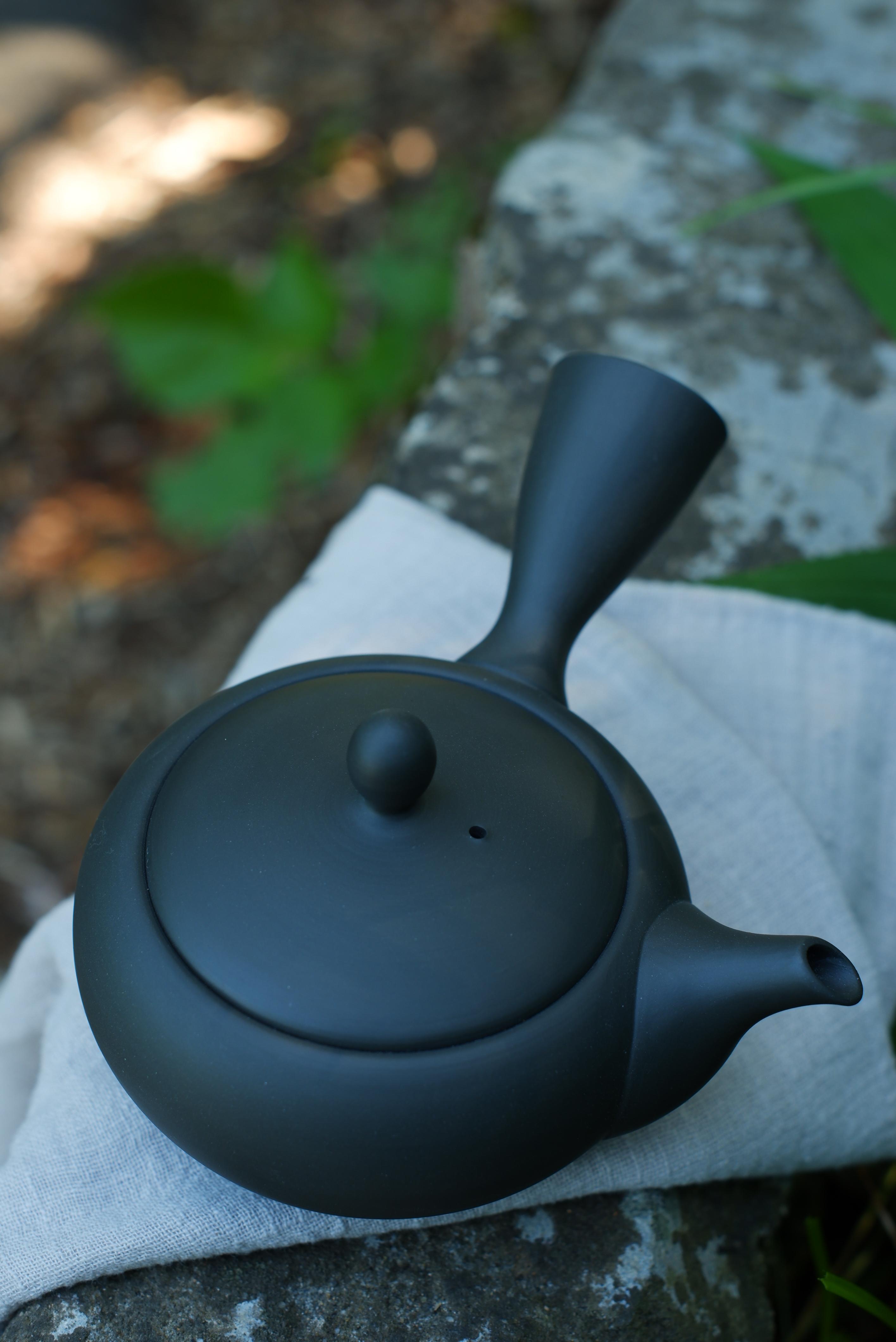 深黑淺丸【高資陶苑】