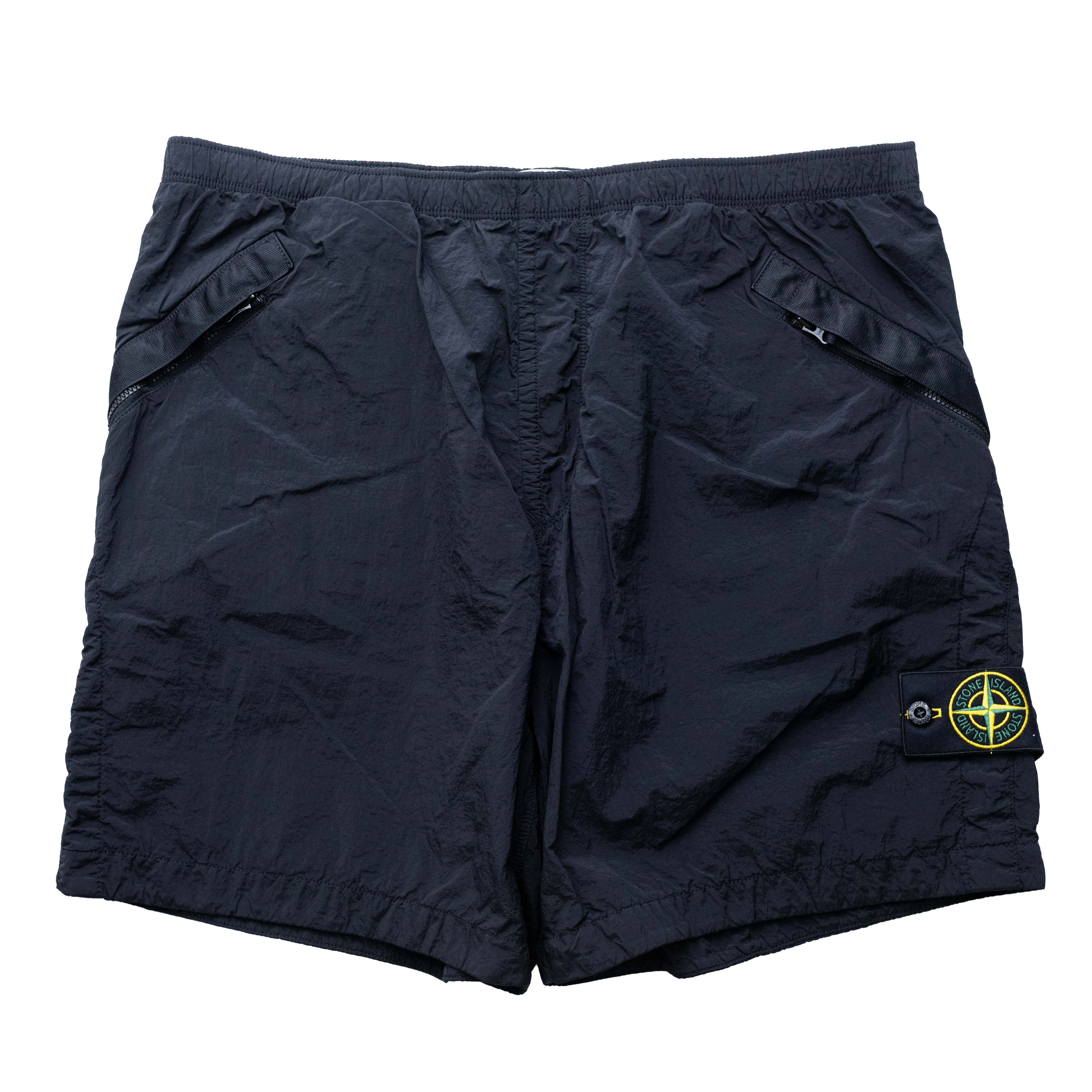 Stone Island 金屬尼龍舒適短褲 黑