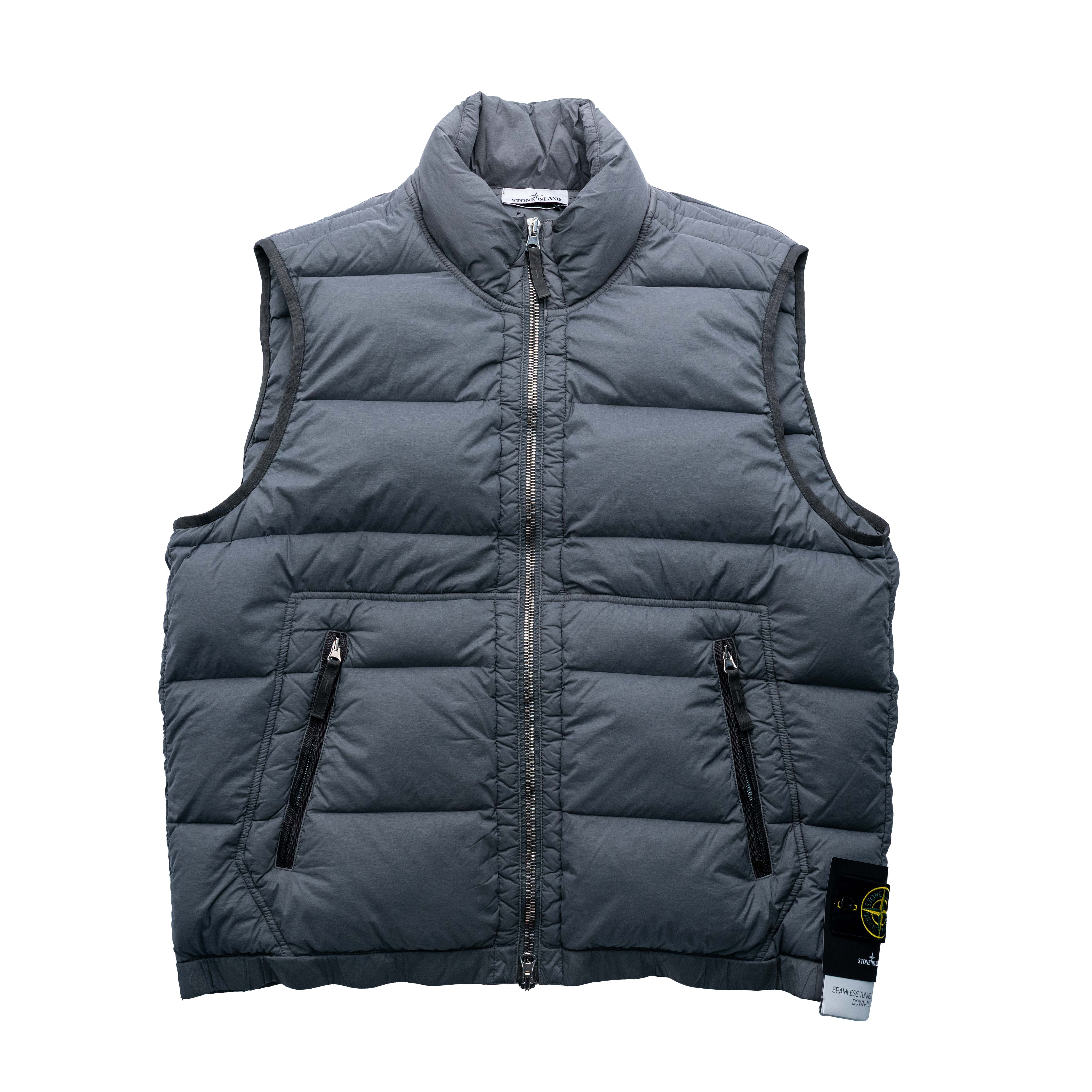 Stone Island Seamless Tunnel 羽絨背心 水泥灰