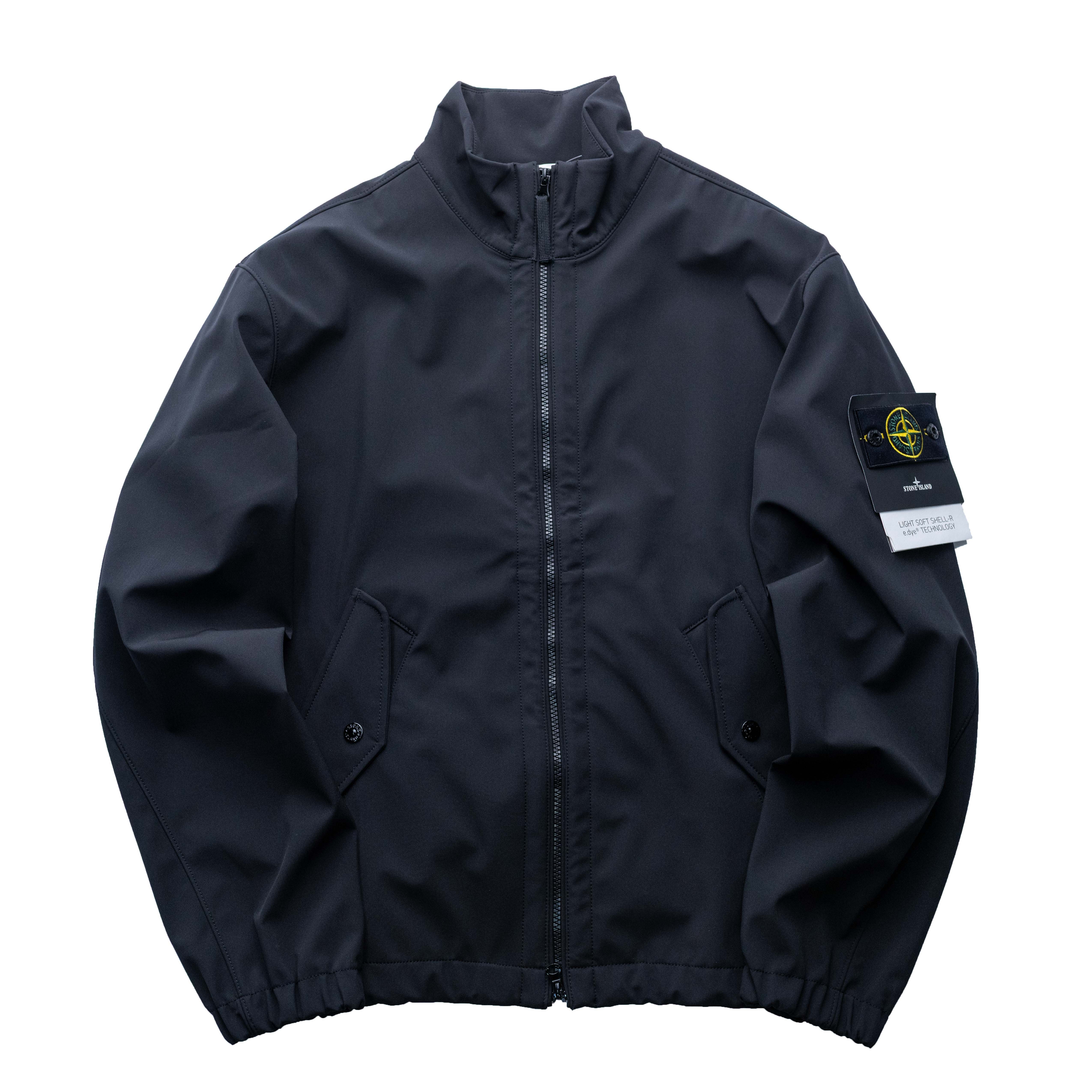 Stone Island Light Softshell 立領軟殼 黑