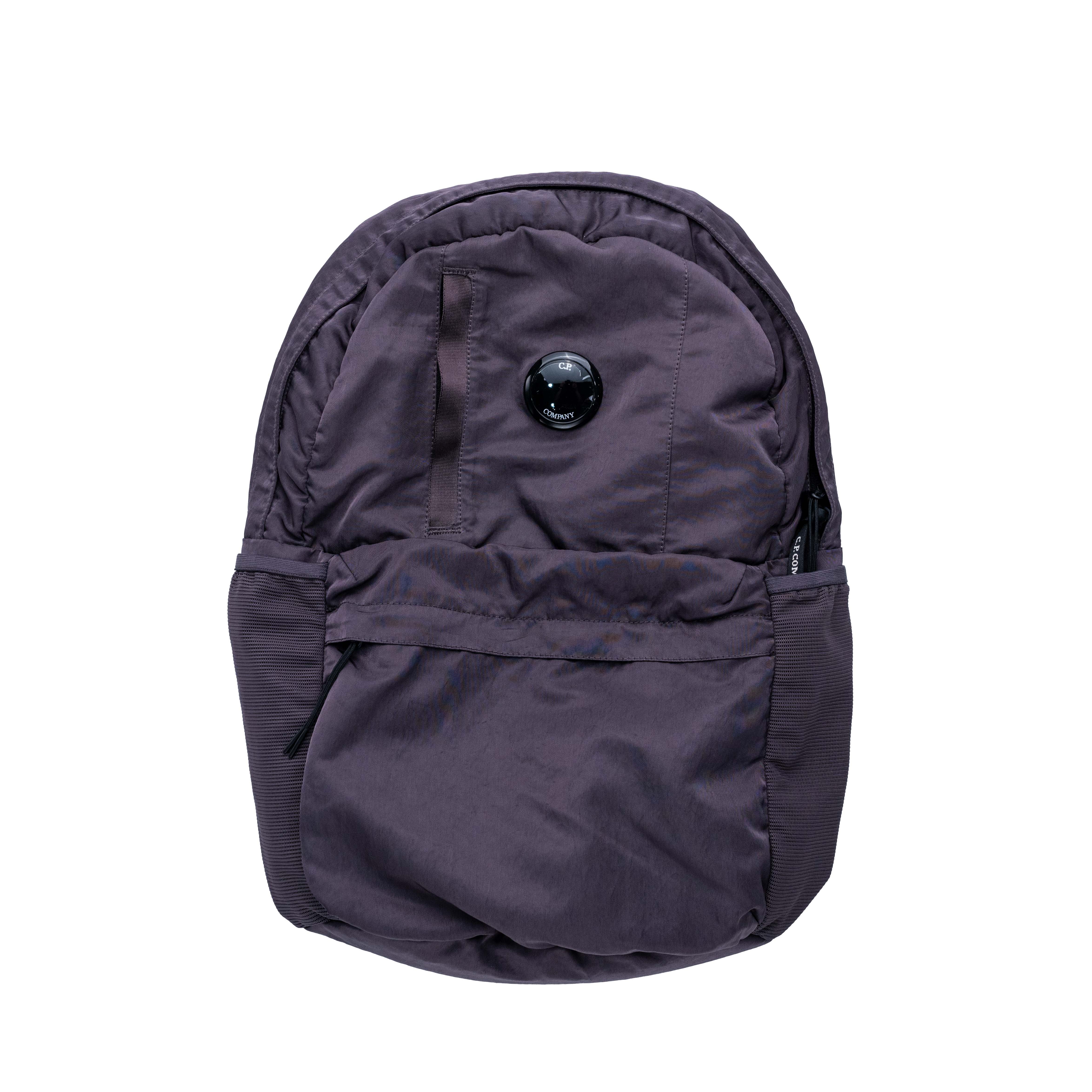 C.P. Company 金屬尼龍風鏡片後背包 銅黑色