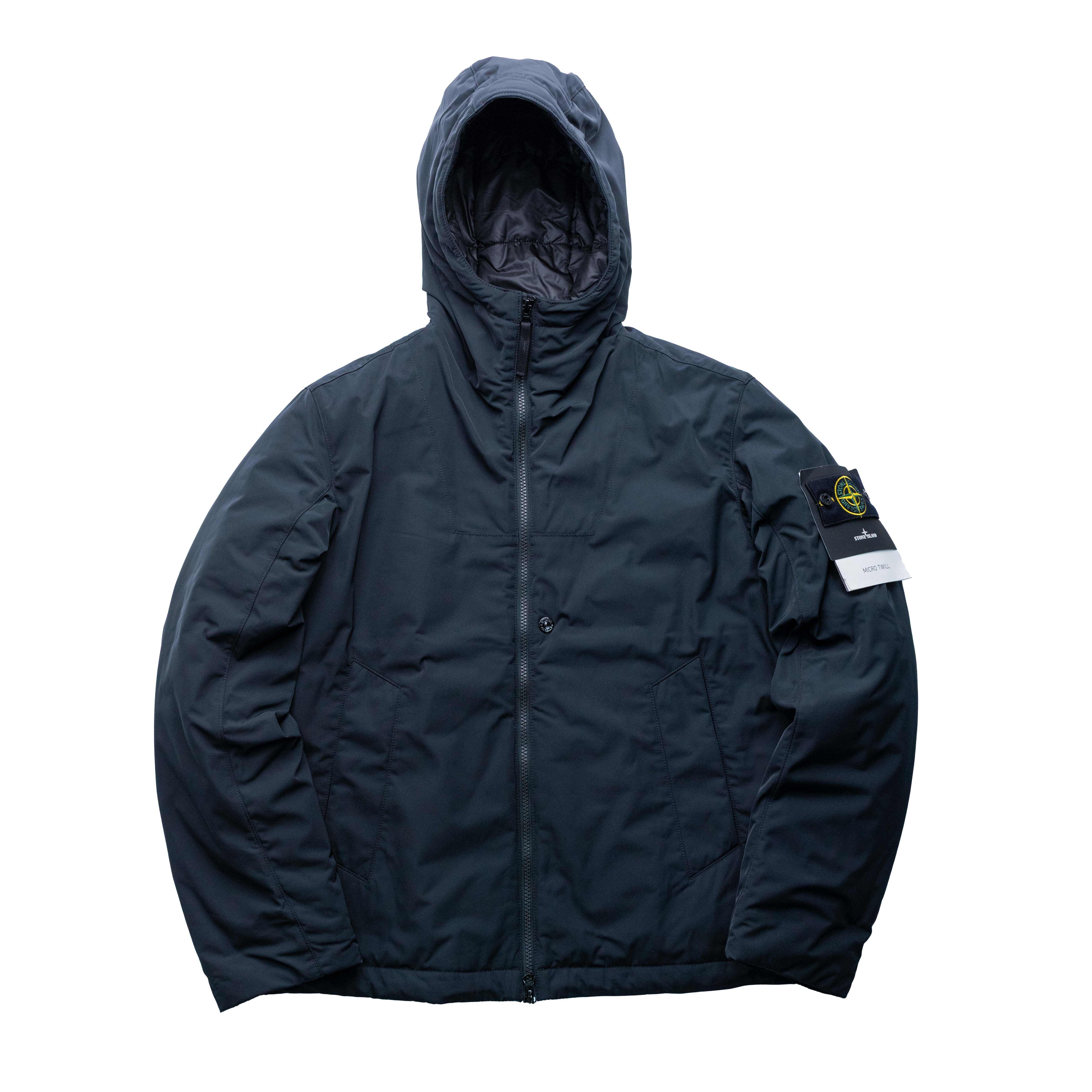 Stone Island Micro Twill 科技羽絨外套 黑