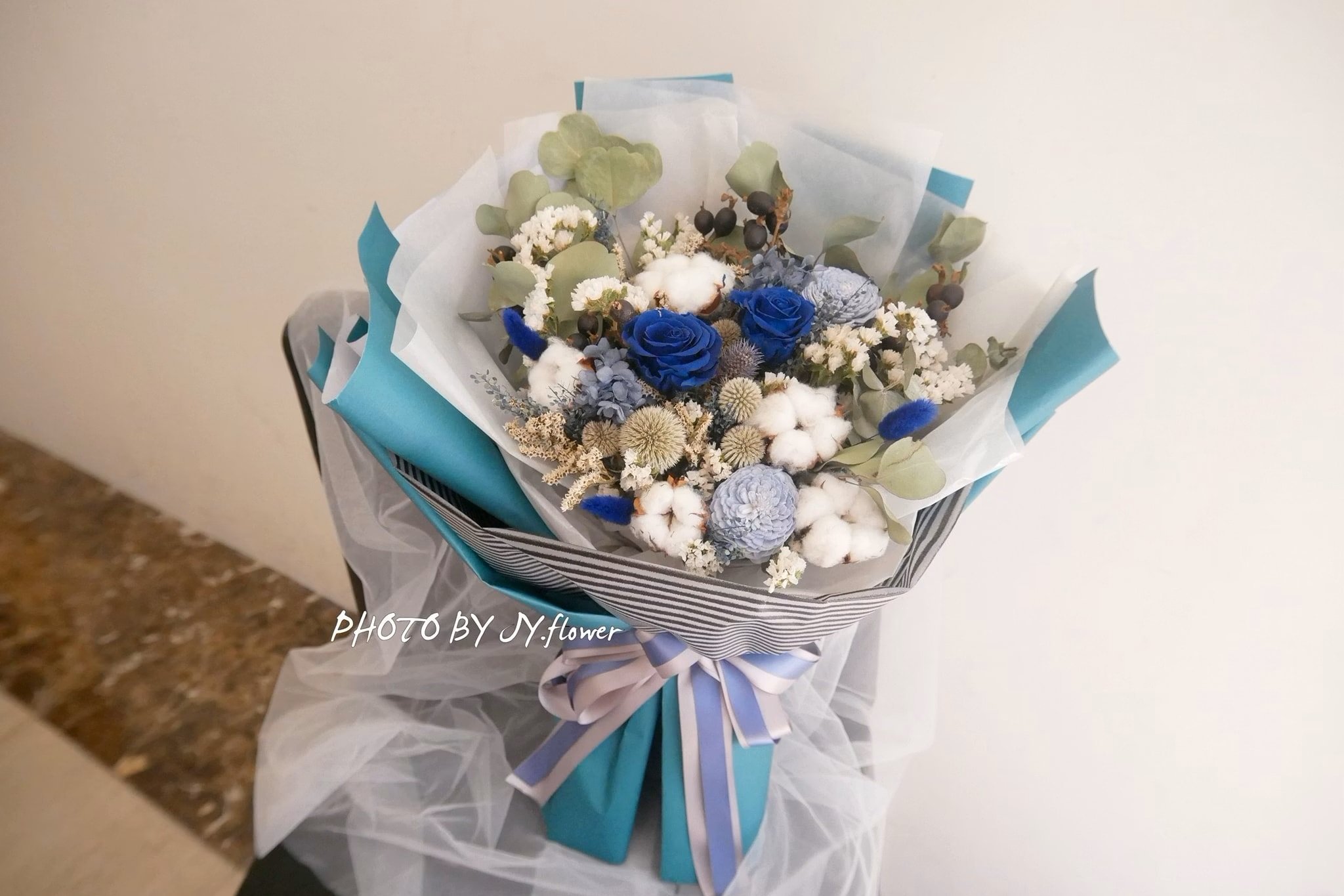 大型乾燥永生玫瑰花束【時尚藍調】