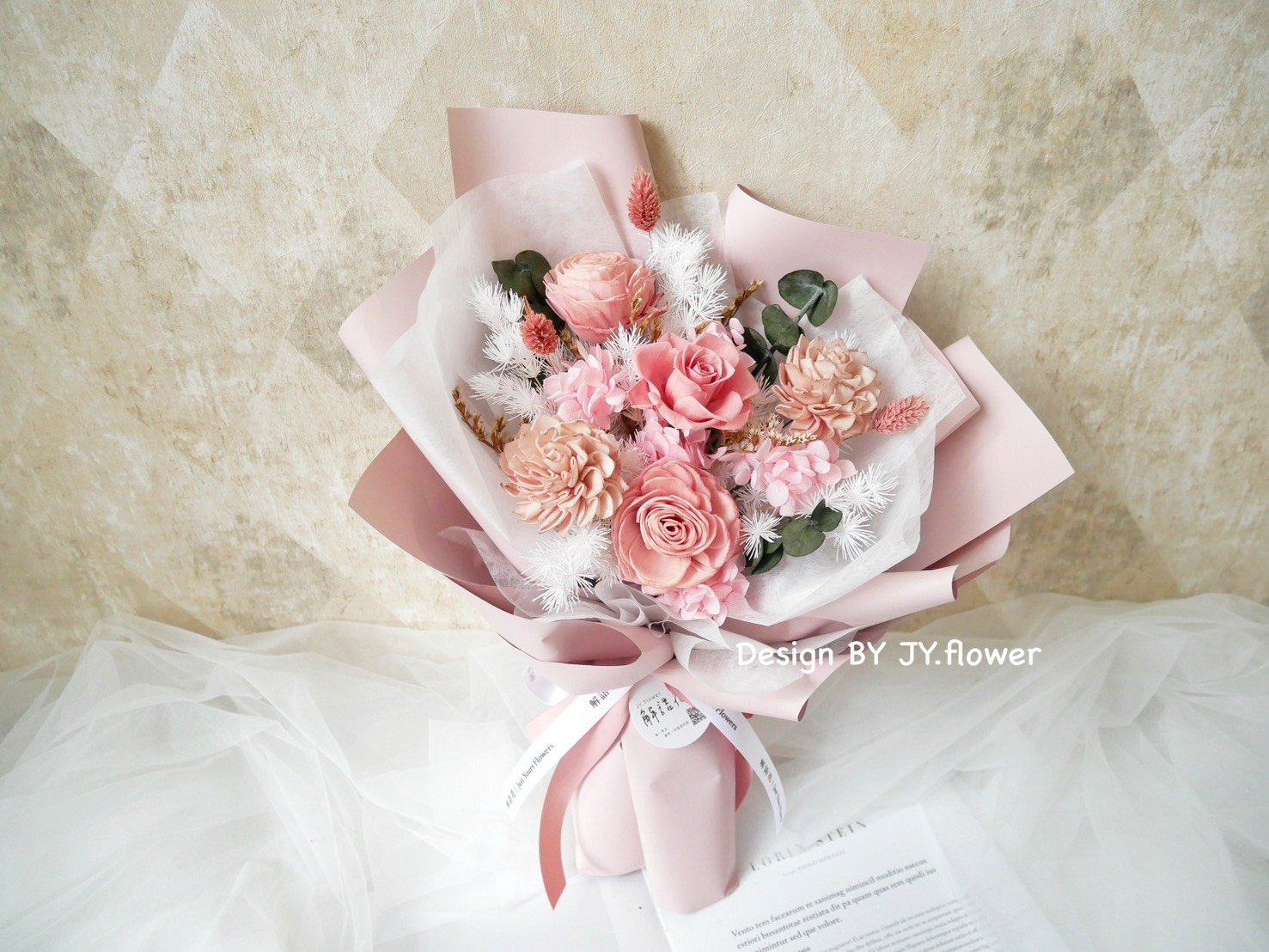 中型永生玫瑰花束【羅曼輕舞】