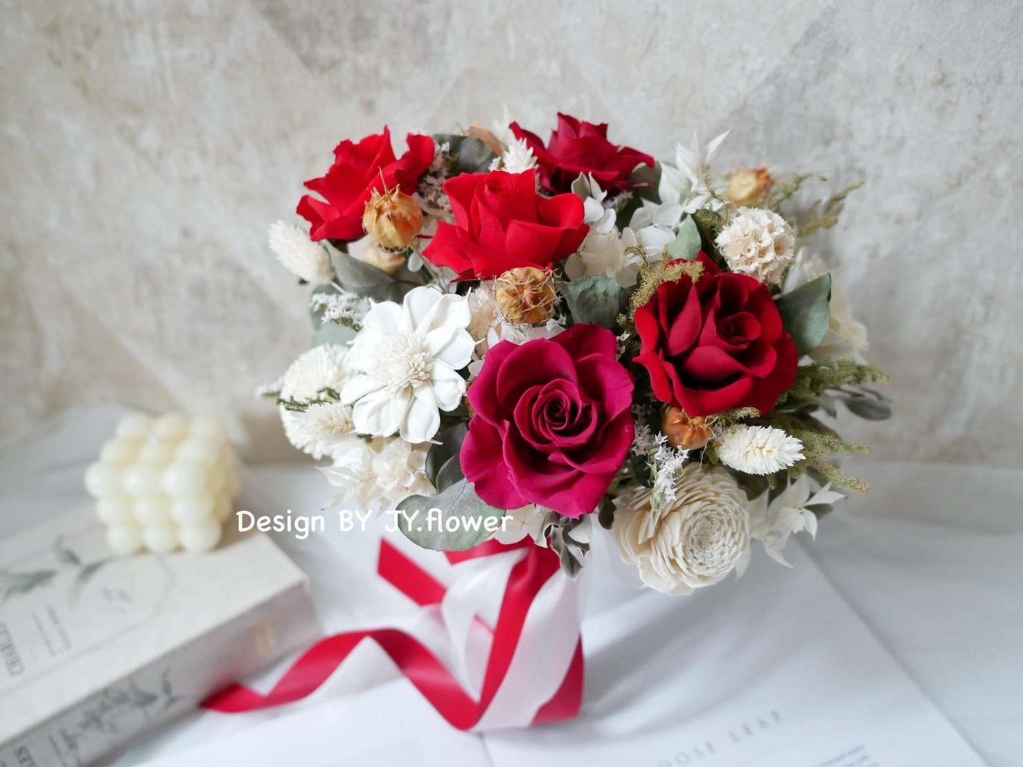 自然型手綁不凋捧花【嫣紅柔綠】