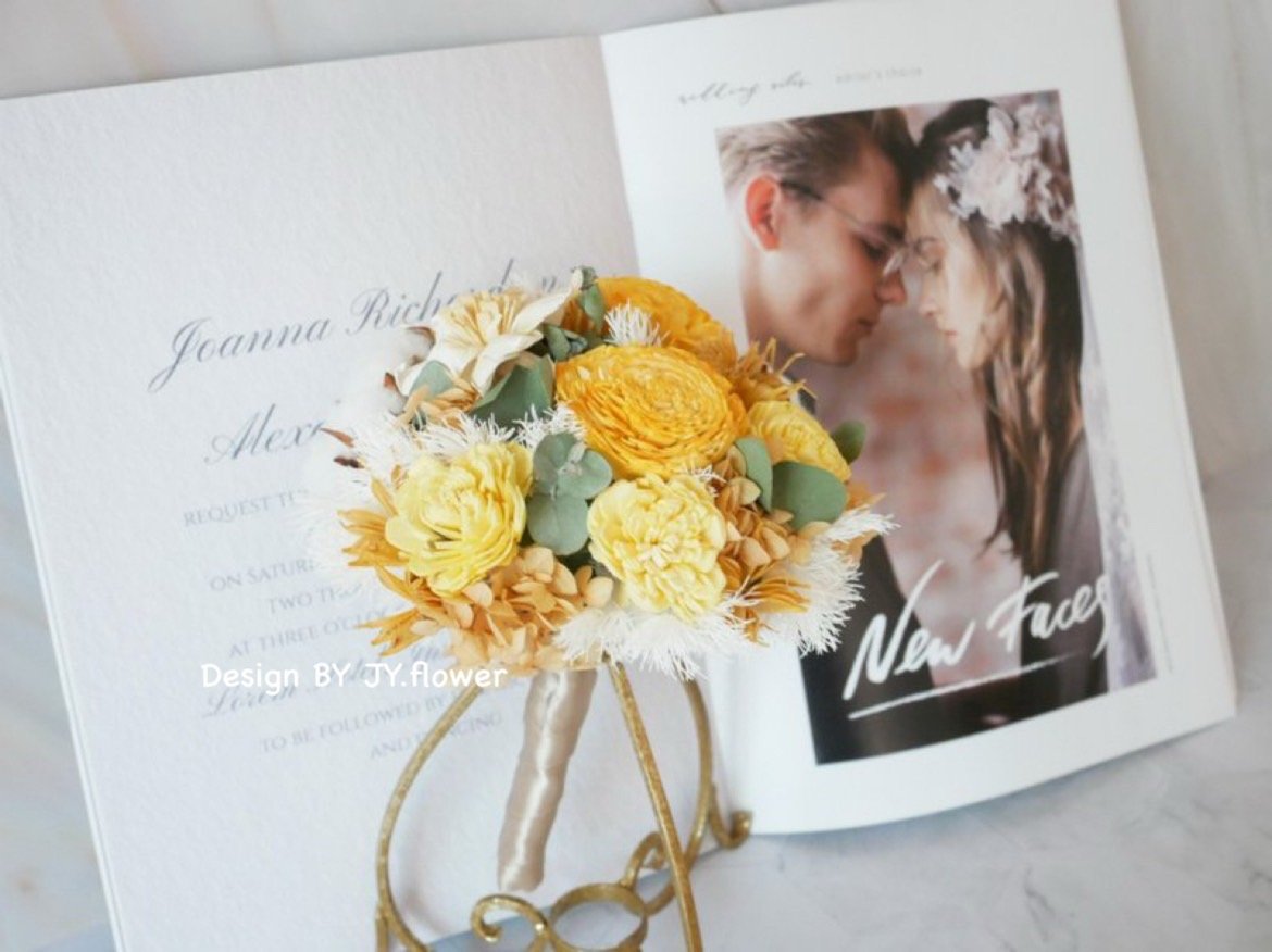 圓形迷你款乾燥花捧花【燦爛金黃】