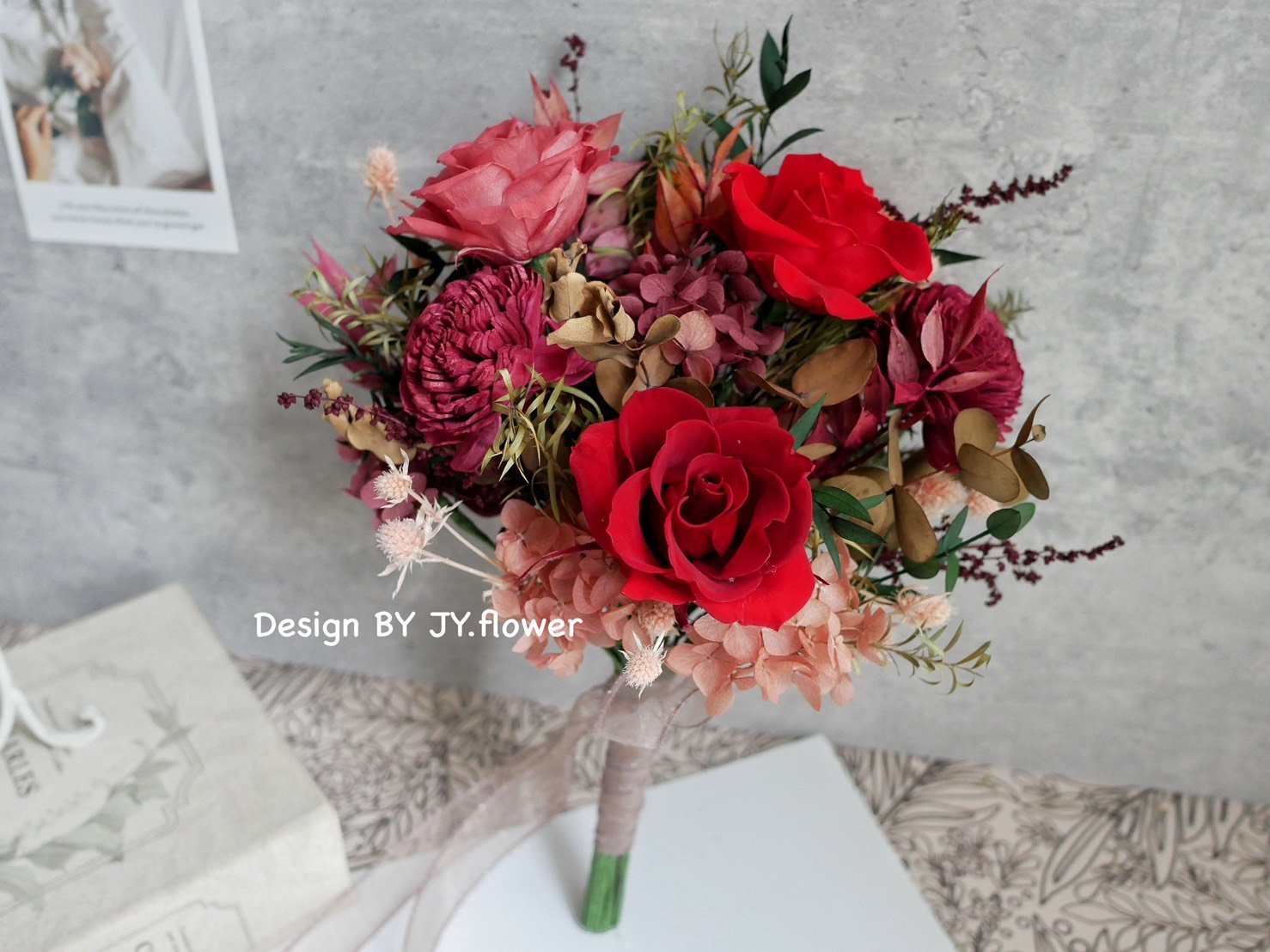 自然型手綁韓式不凋捧花【公爵夫人】